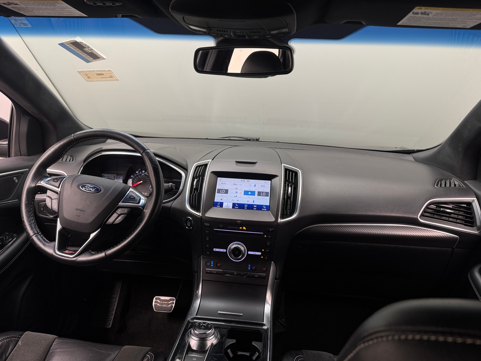 Thumbnail: 2019 Ford Edge - 2