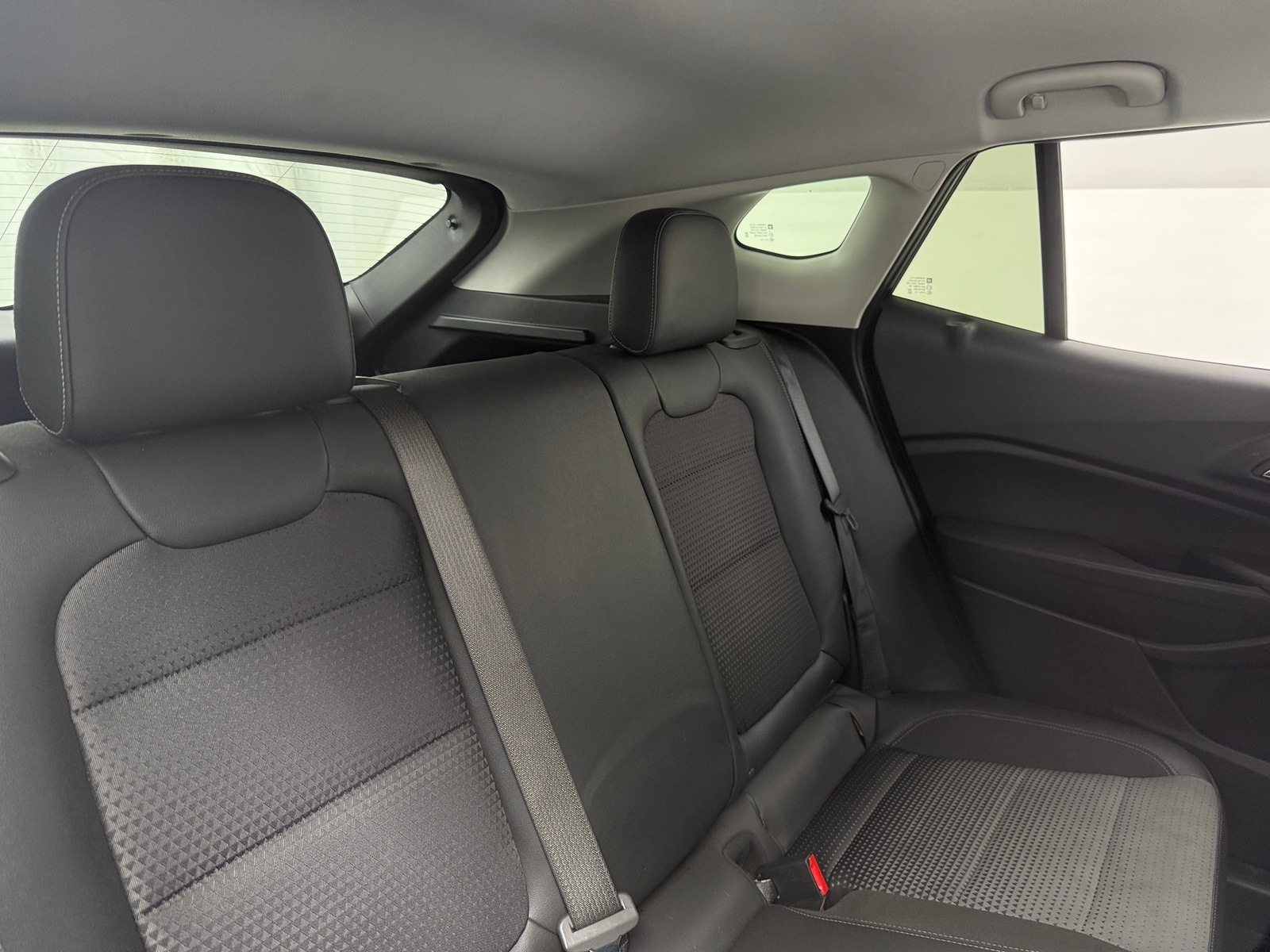 Thumbnail: 2025 Chevrolet Trax - 6