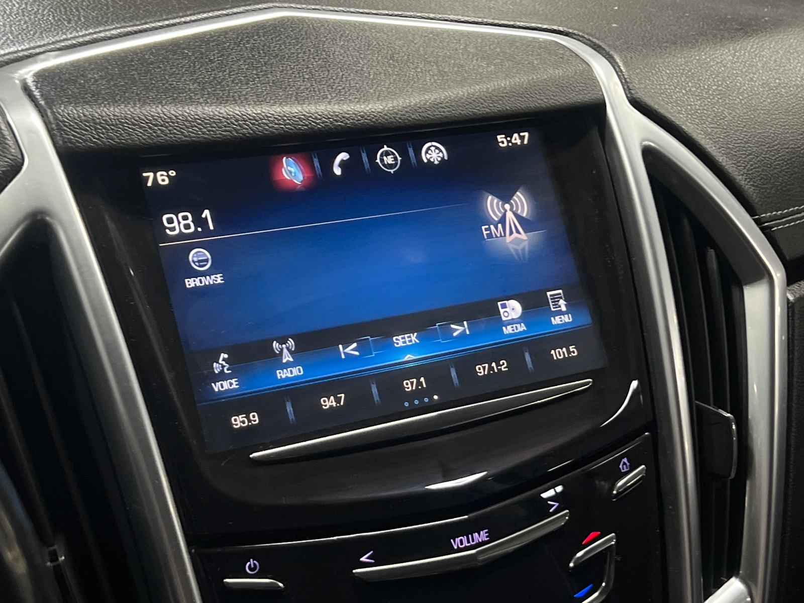 Thumbnail: 2016 Cadillac SRX - 3