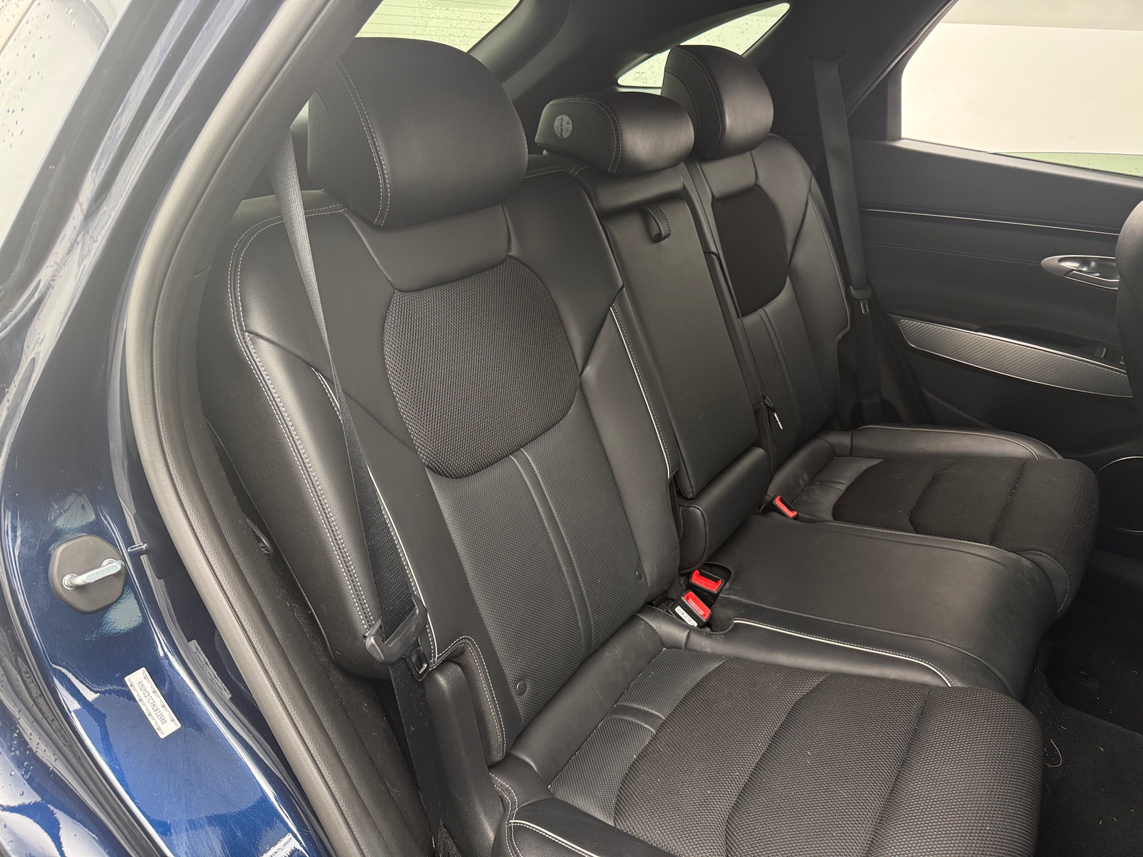 Thumbnail: 2022 Genesis GV70 - 5