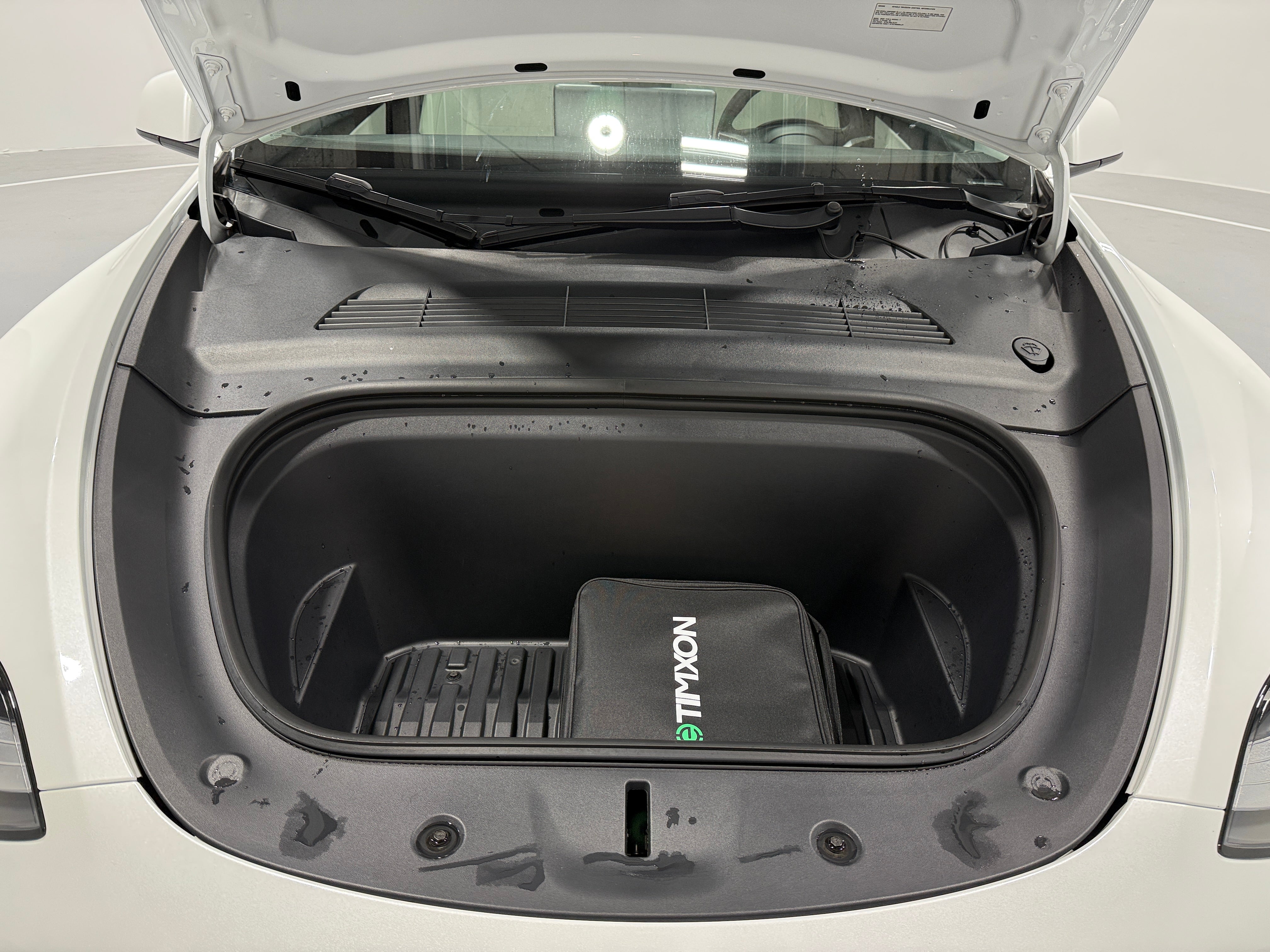 2022 Tesla Model Y - Image 1