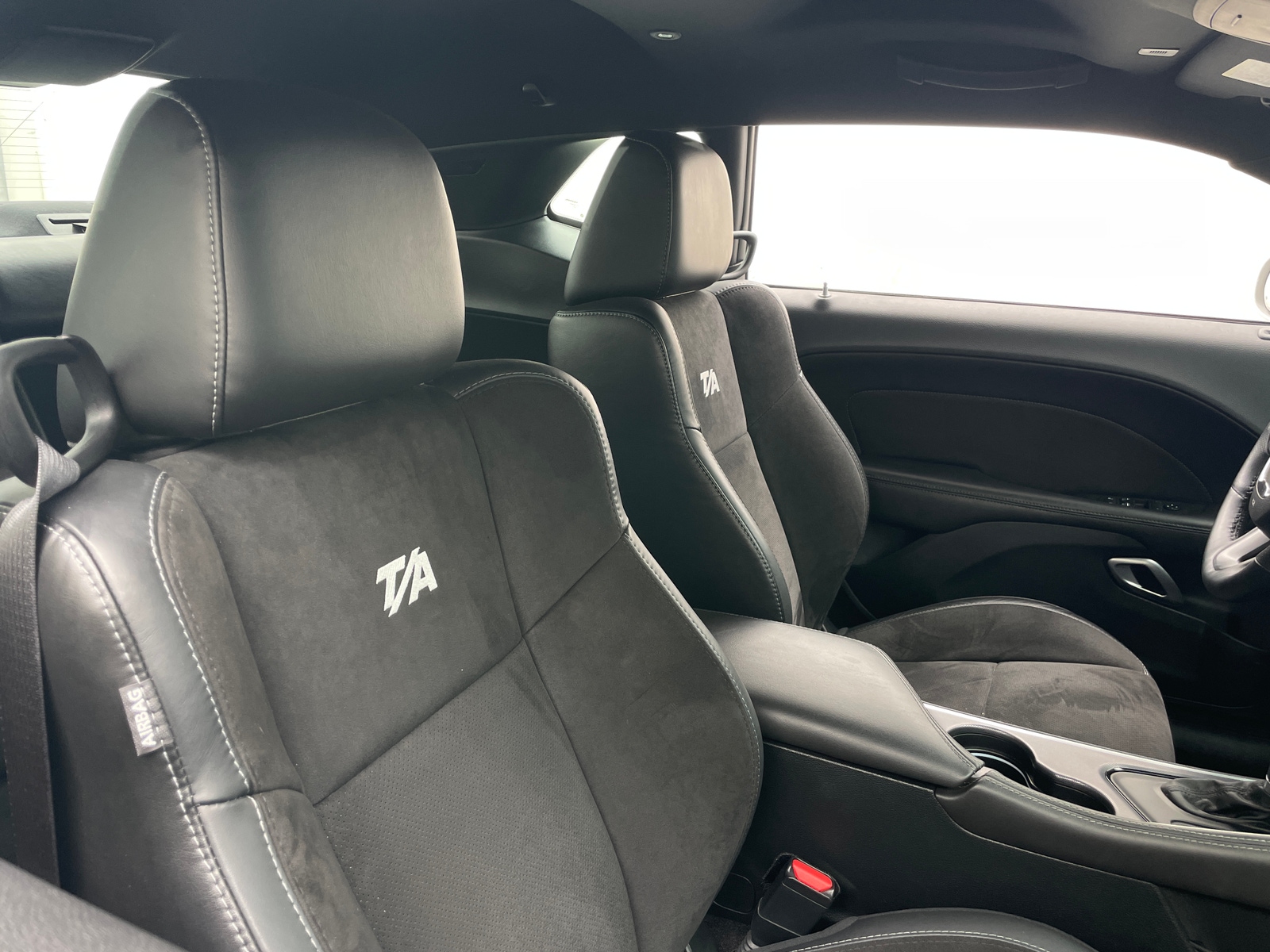 Thumbnail: 2018 Dodge Challenger - 2