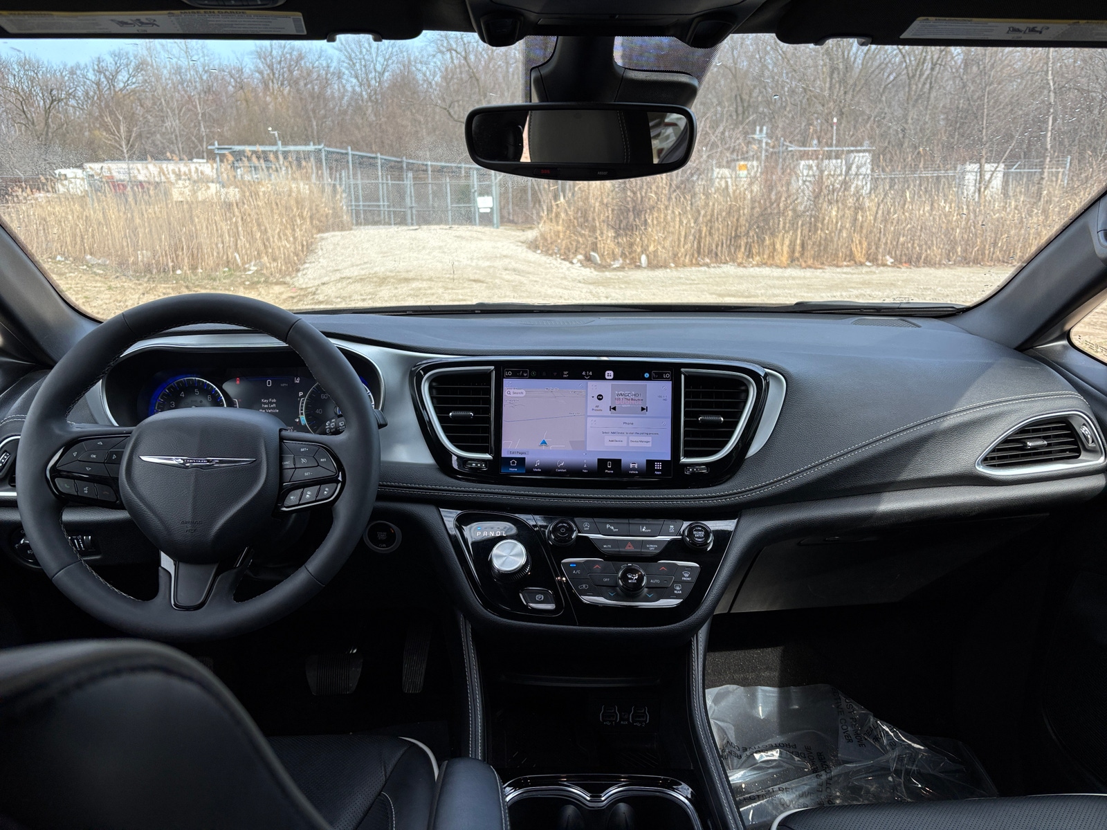 Thumbnail: 2025 Chrysler Pacifica - 2