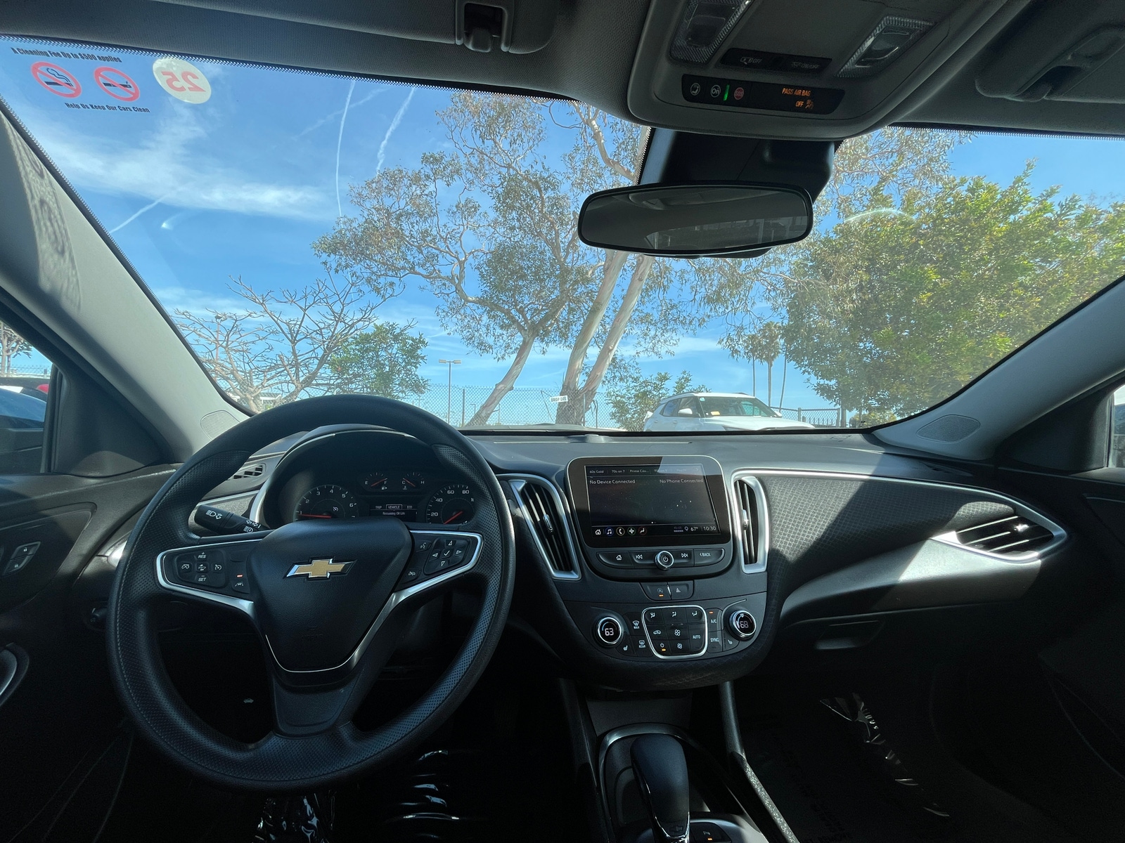 Thumbnail: 2024 Chevrolet Malibu - 3