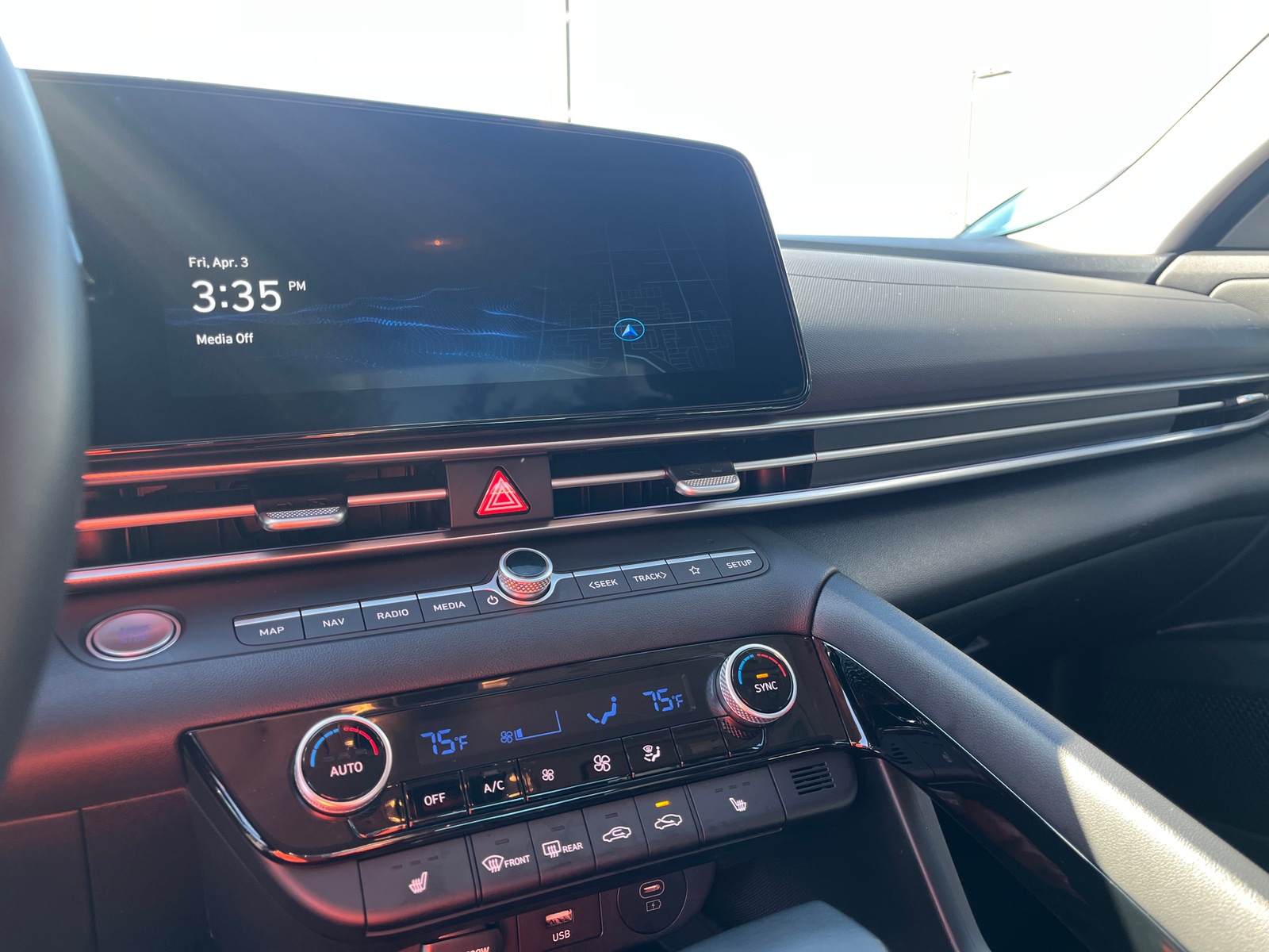 Thumbnail: 2025 Hyundai Elantra - 4