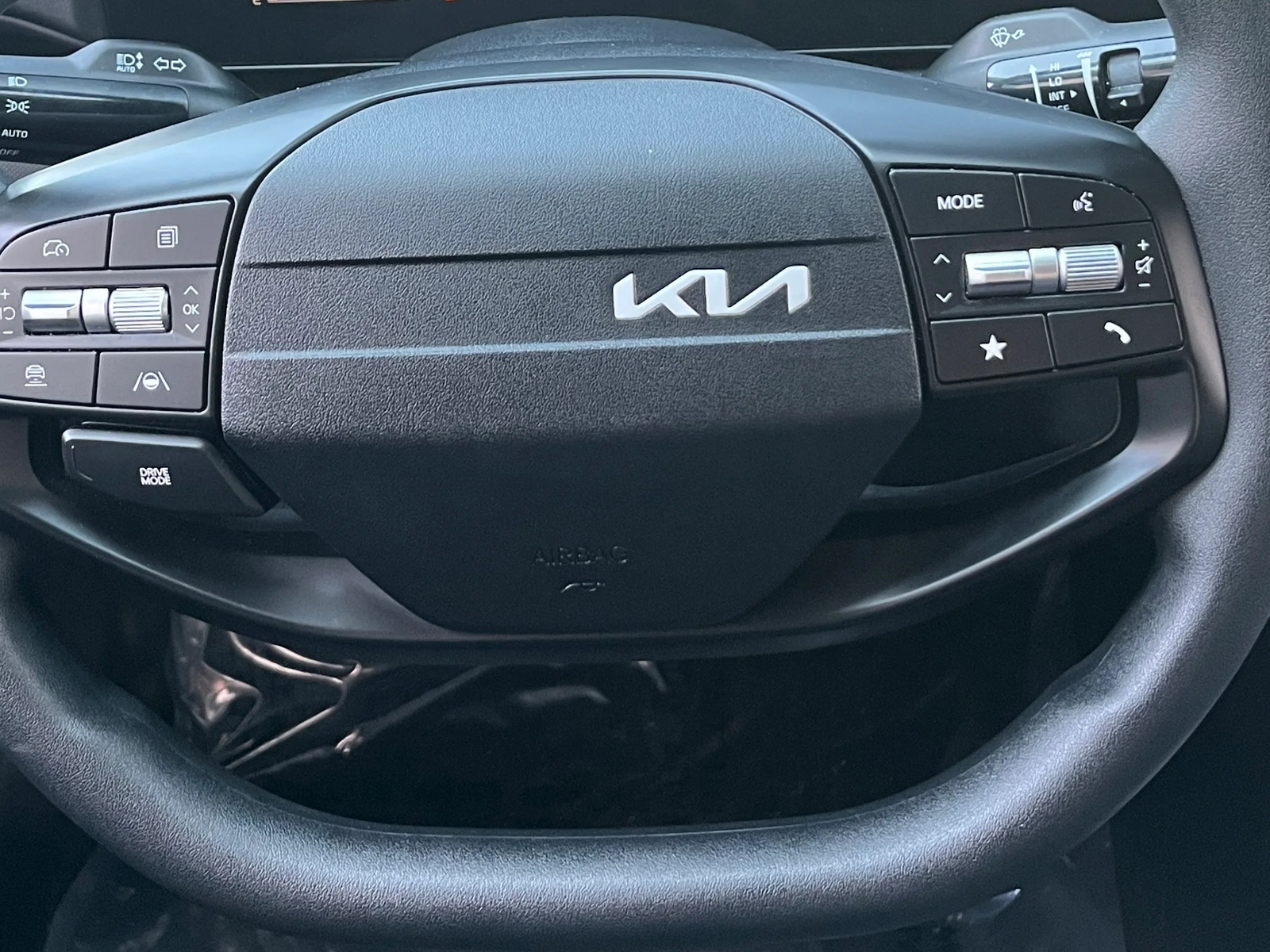 Thumbnail: 2025 Kia K4 - 5