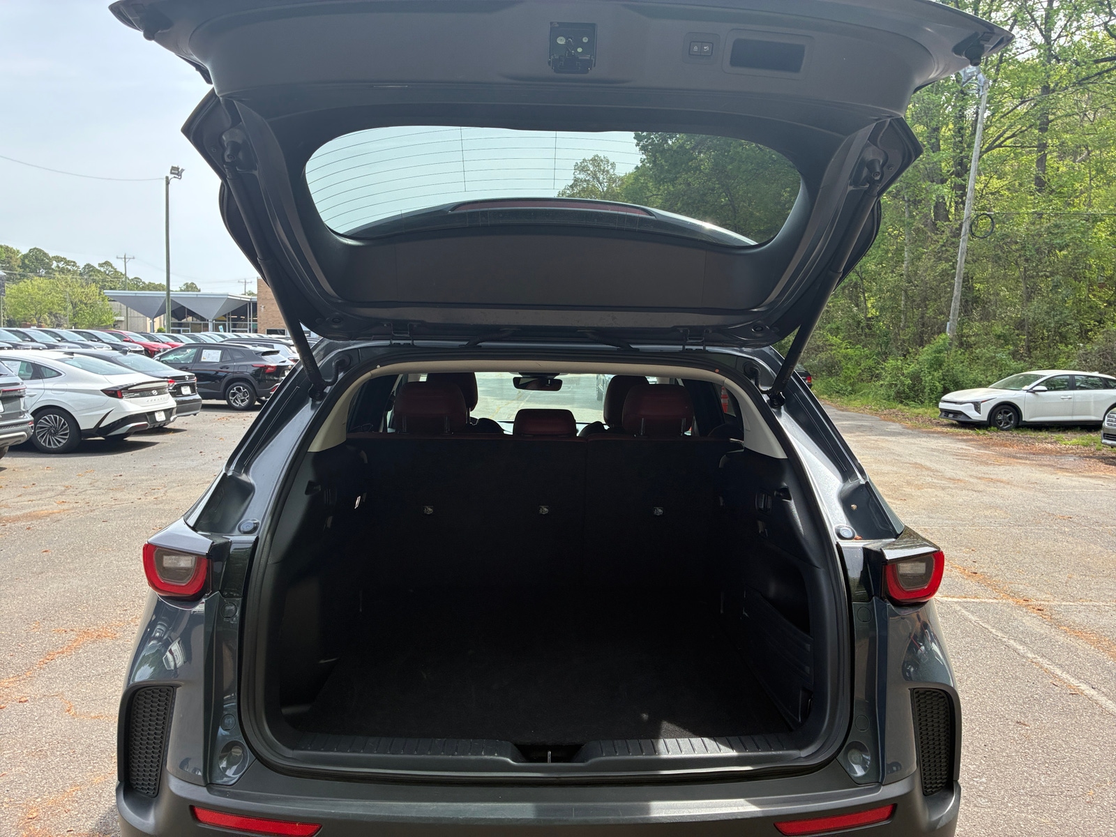 Thumbnail: 2025 Mazda CX-50 - 6