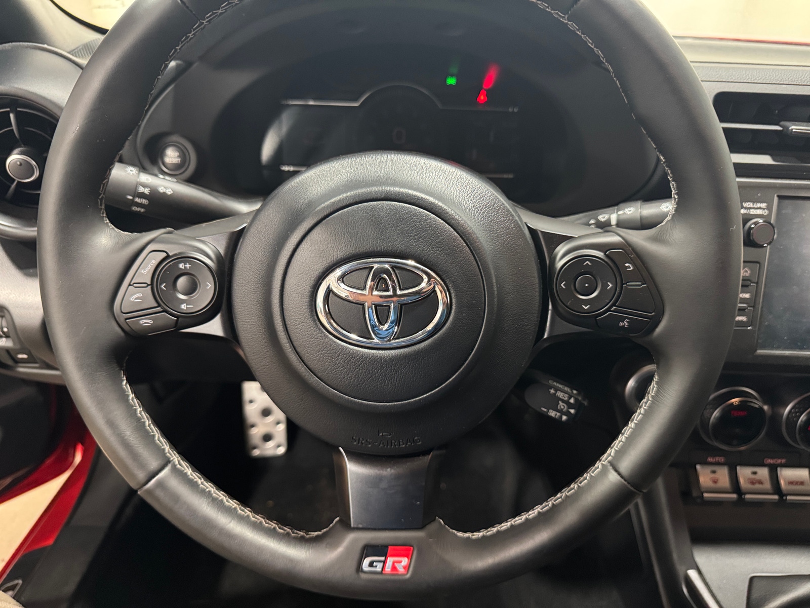 Thumbnail: 2023 Toyota GR86 - 4