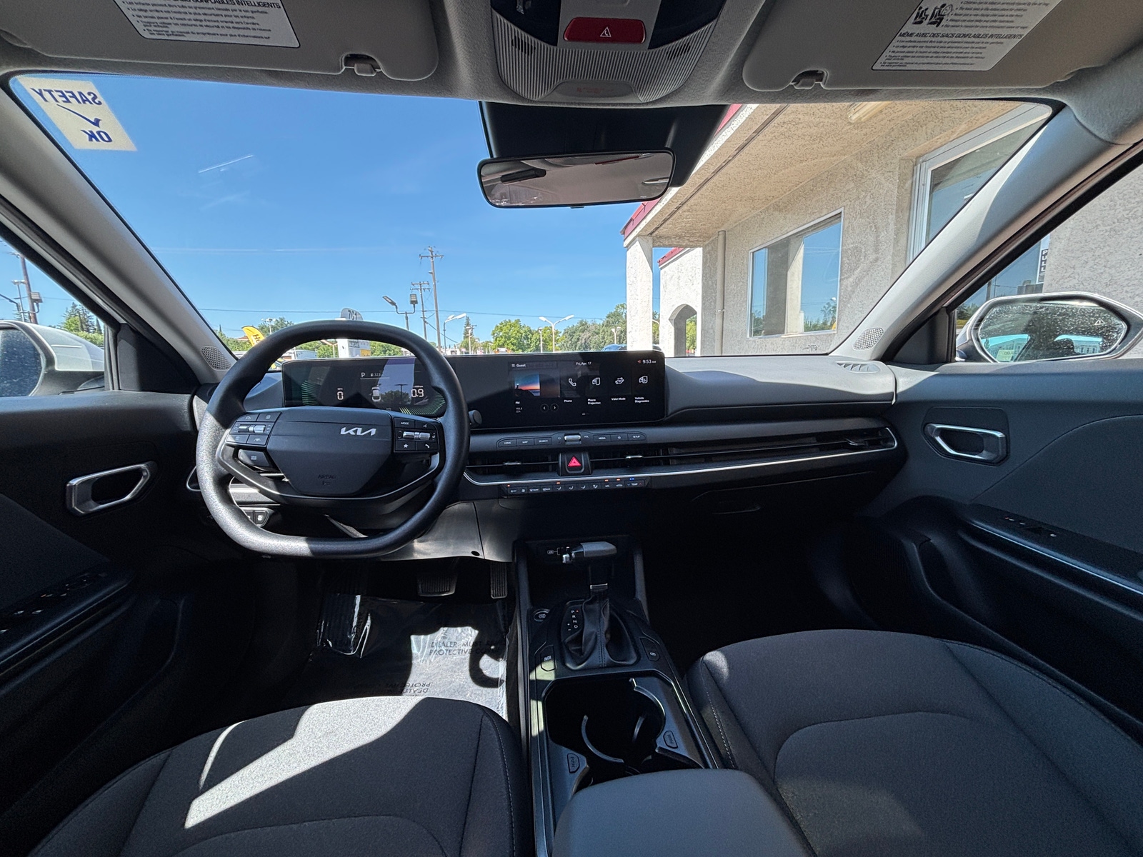 Thumbnail: 2025 Kia K4 - 3