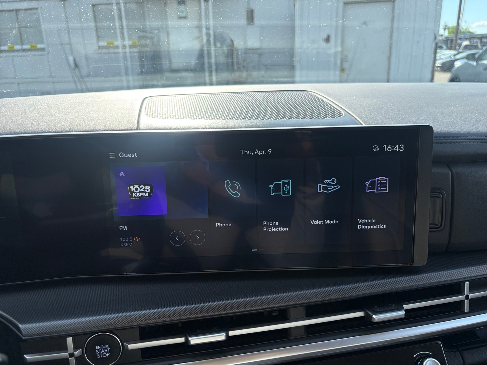 Thumbnail: 2025 Hyundai Santa Fe - 3