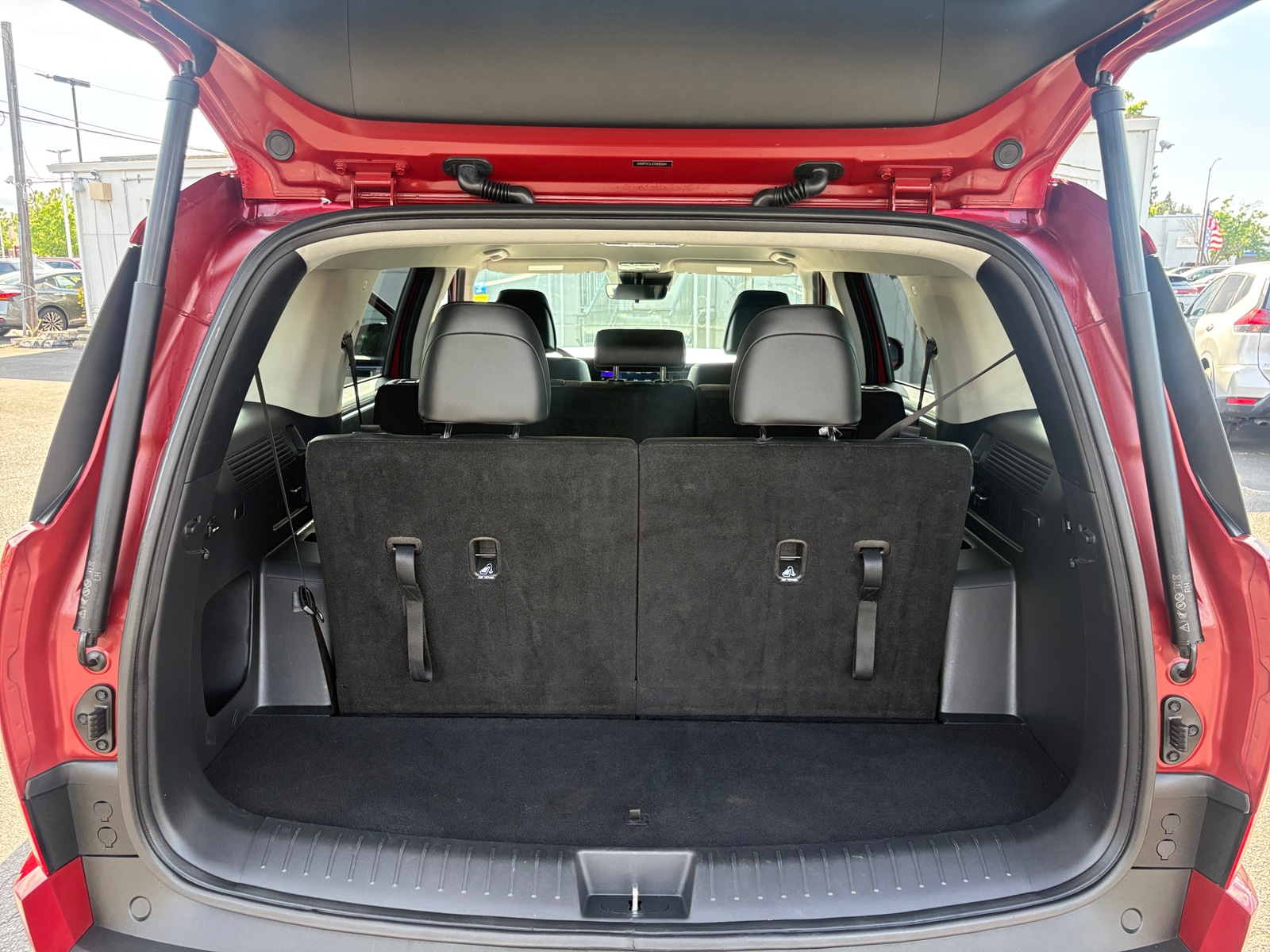 Thumbnail: 2025 Hyundai Santa Fe - 5