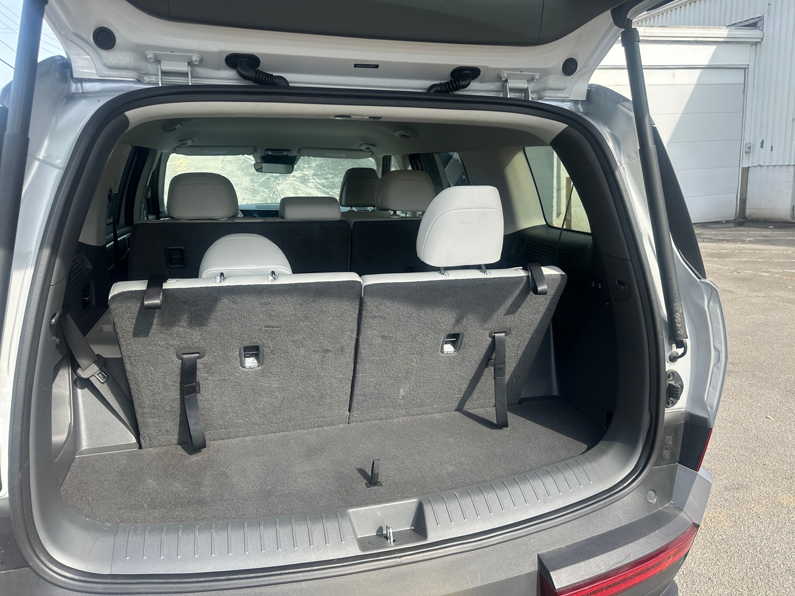 Thumbnail: 2025 Hyundai Santa Fe - 3