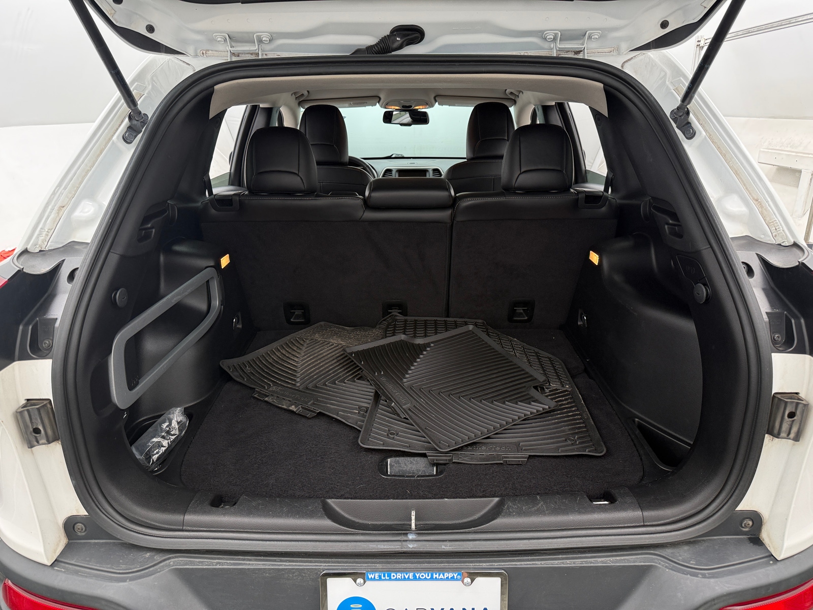 Thumbnail: 2016 Jeep Cherokee - 6