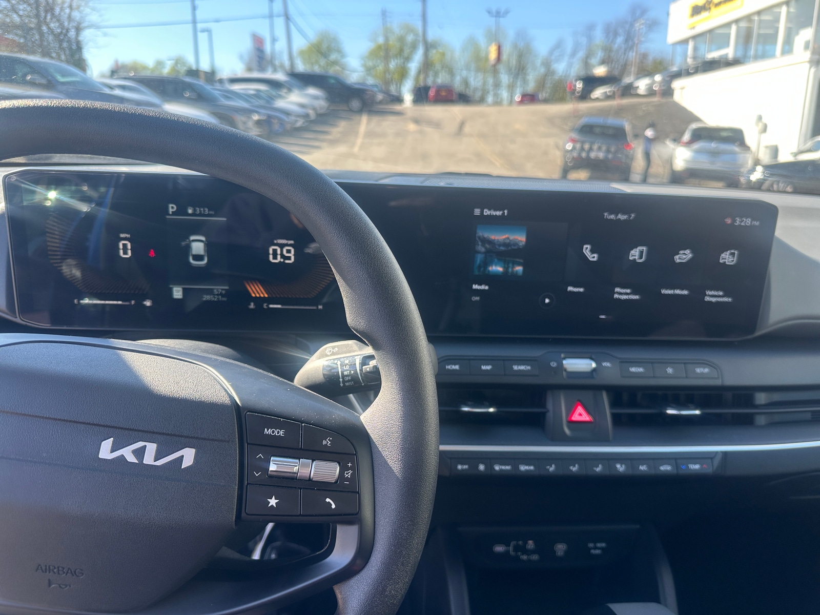 Thumbnail: 2025 Kia K4 - 3