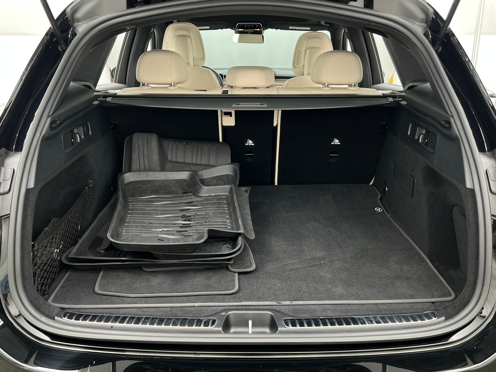 Thumbnail: 2024 Mercedes-Benz GLC - 6