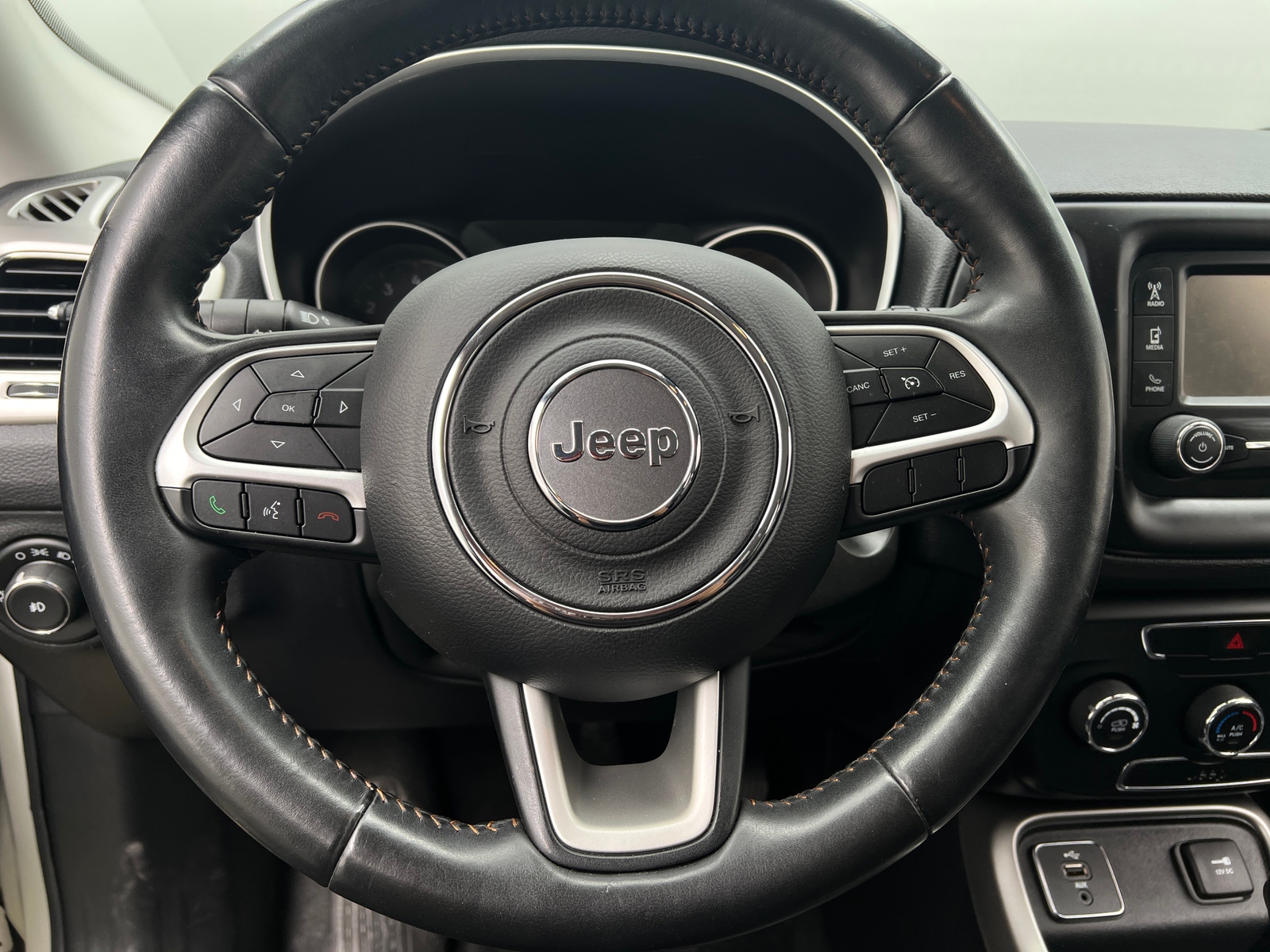Thumbnail: 2018 Jeep Compass - 5