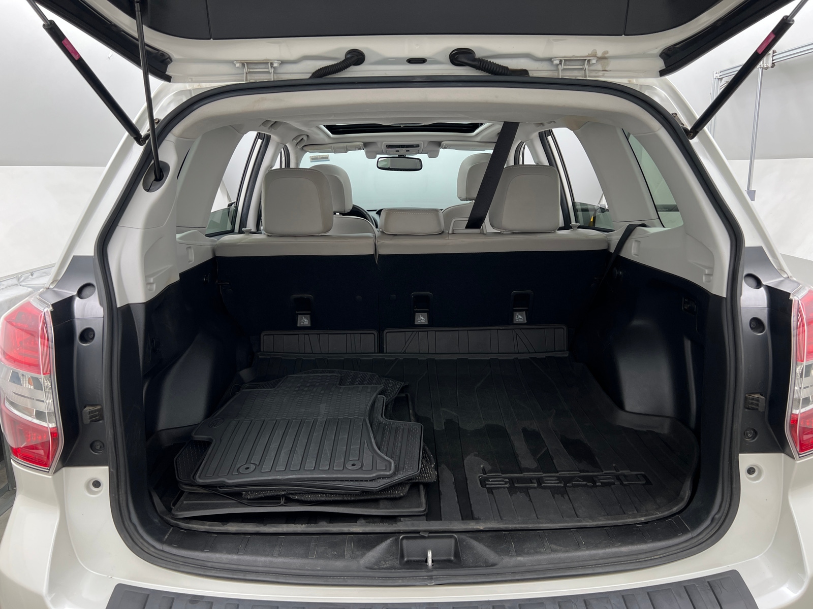 Thumbnail: 2016 Subaru Forester - 6