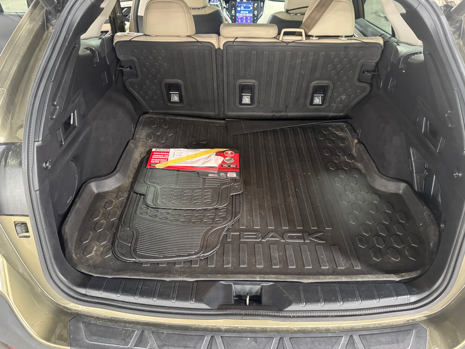 Thumbnail: 2020 Subaru Outback - 6