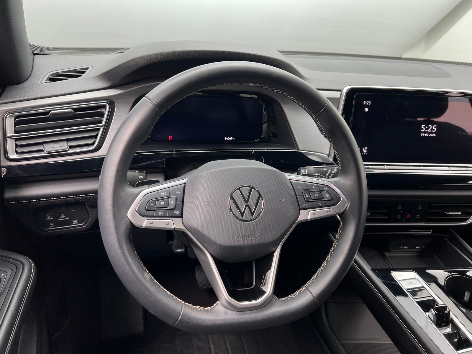 Thumbnail: 2024 Volkswagen Atlas - 4