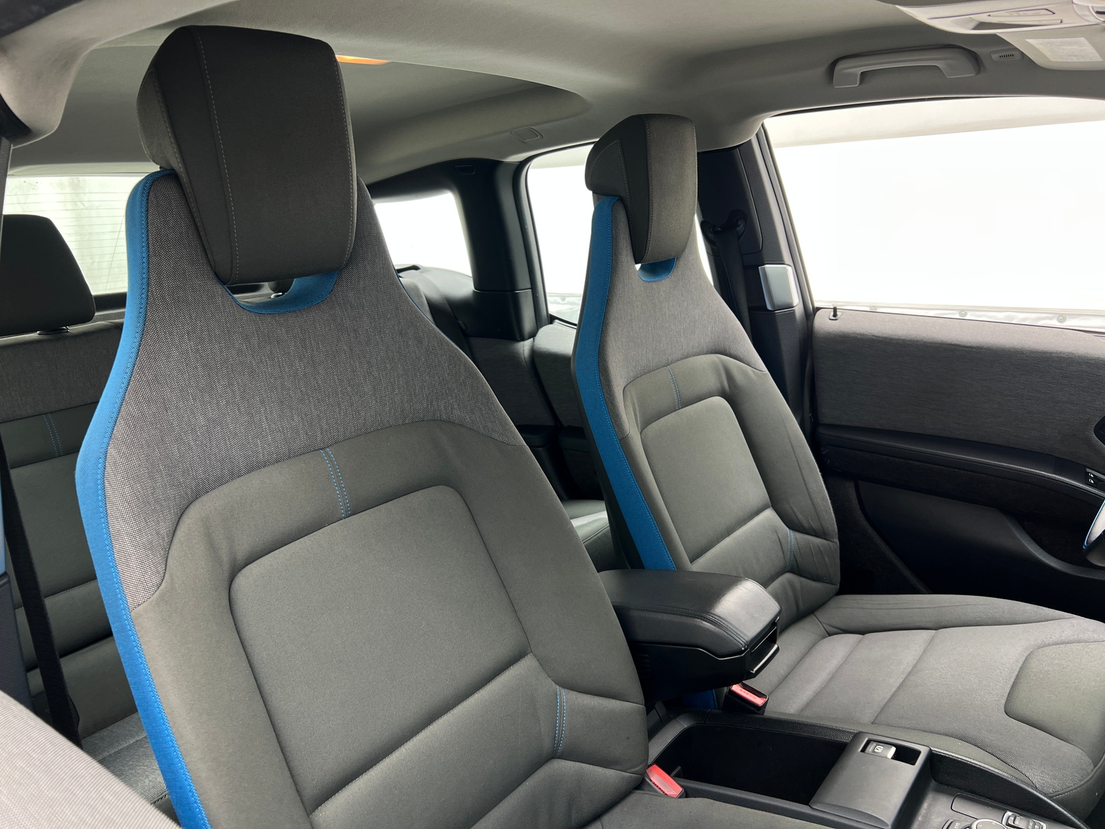 Thumbnail: 2016 BMW i3 - 2