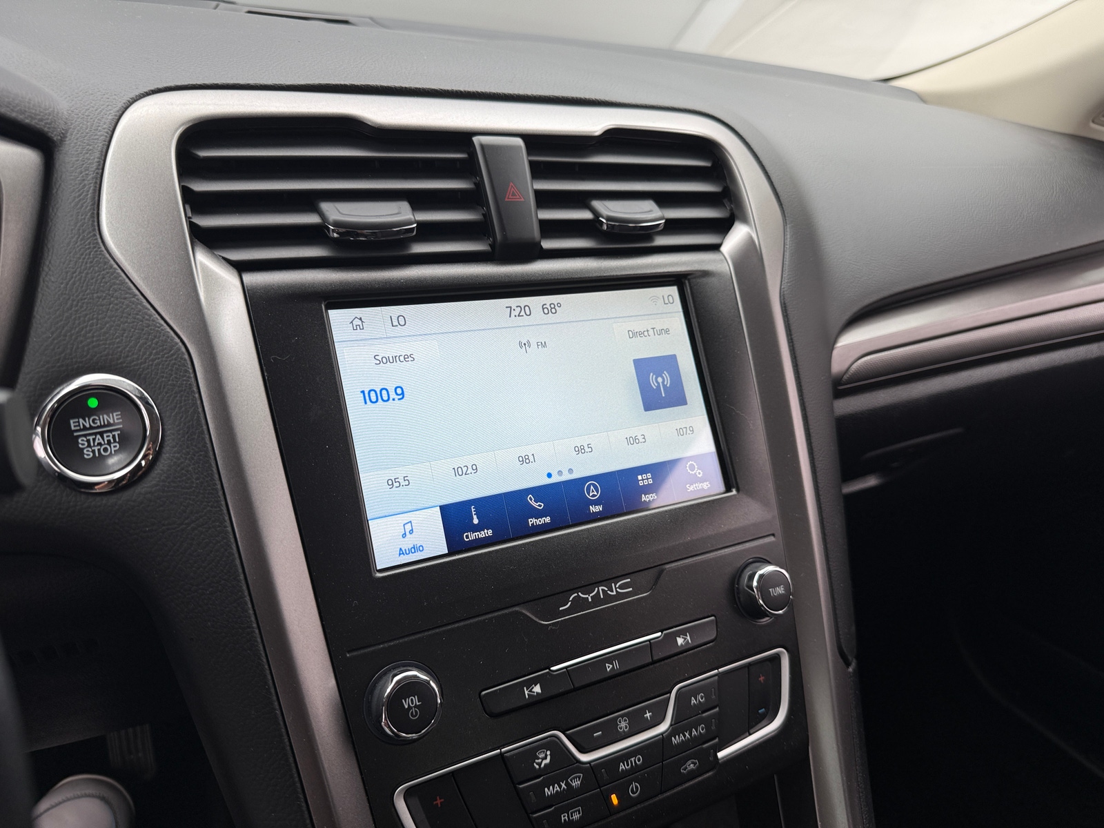 Thumbnail: 2020 Ford Fusion - 4