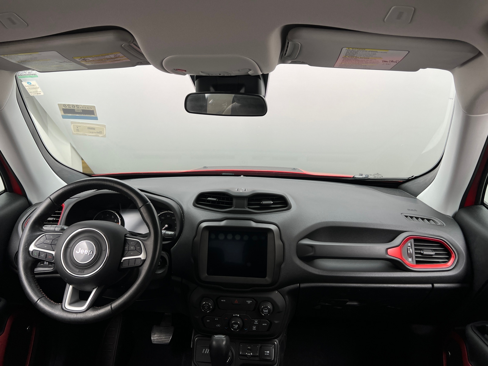 Thumbnail: 2019 Jeep Renegade - 3