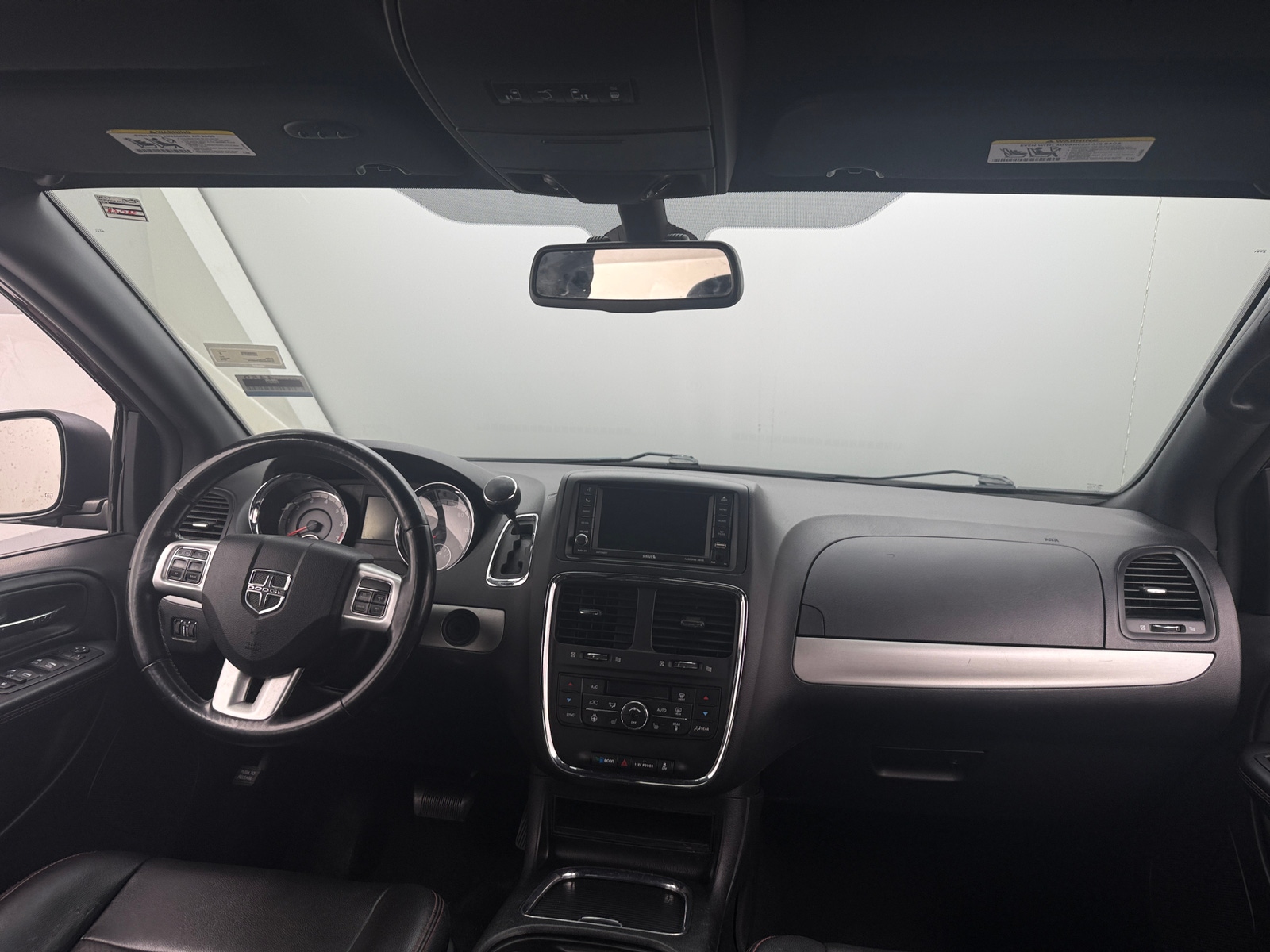 Thumbnail: 2019 Dodge Grand Caravan - 2