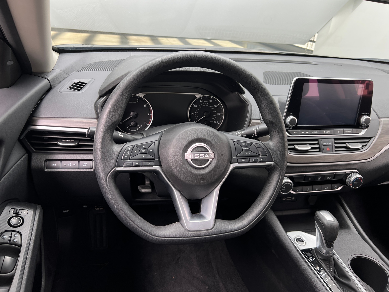 Thumbnail: 2025 Nissan Altima - 5