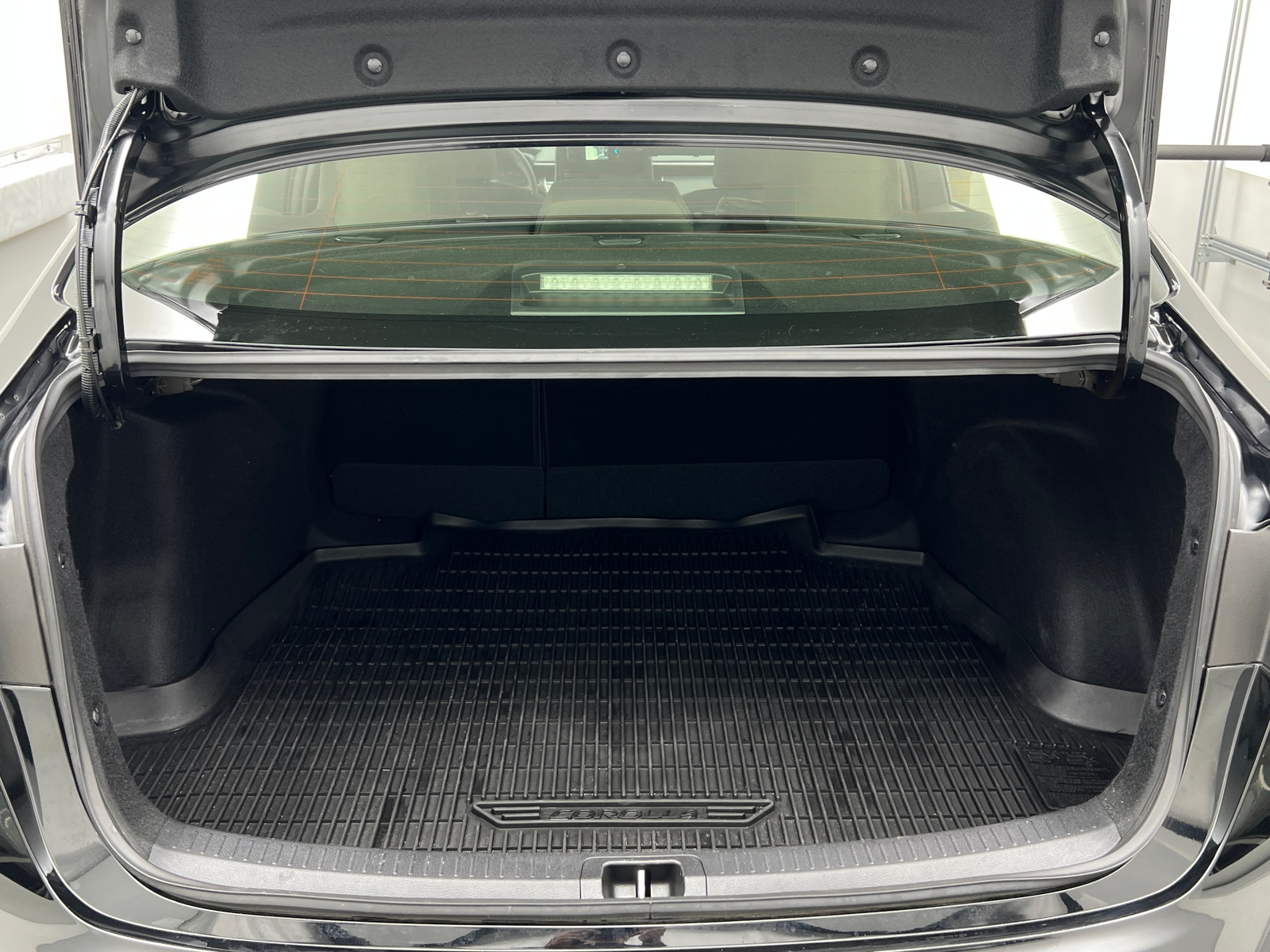 Thumbnail: 2025 Toyota Corolla - 7