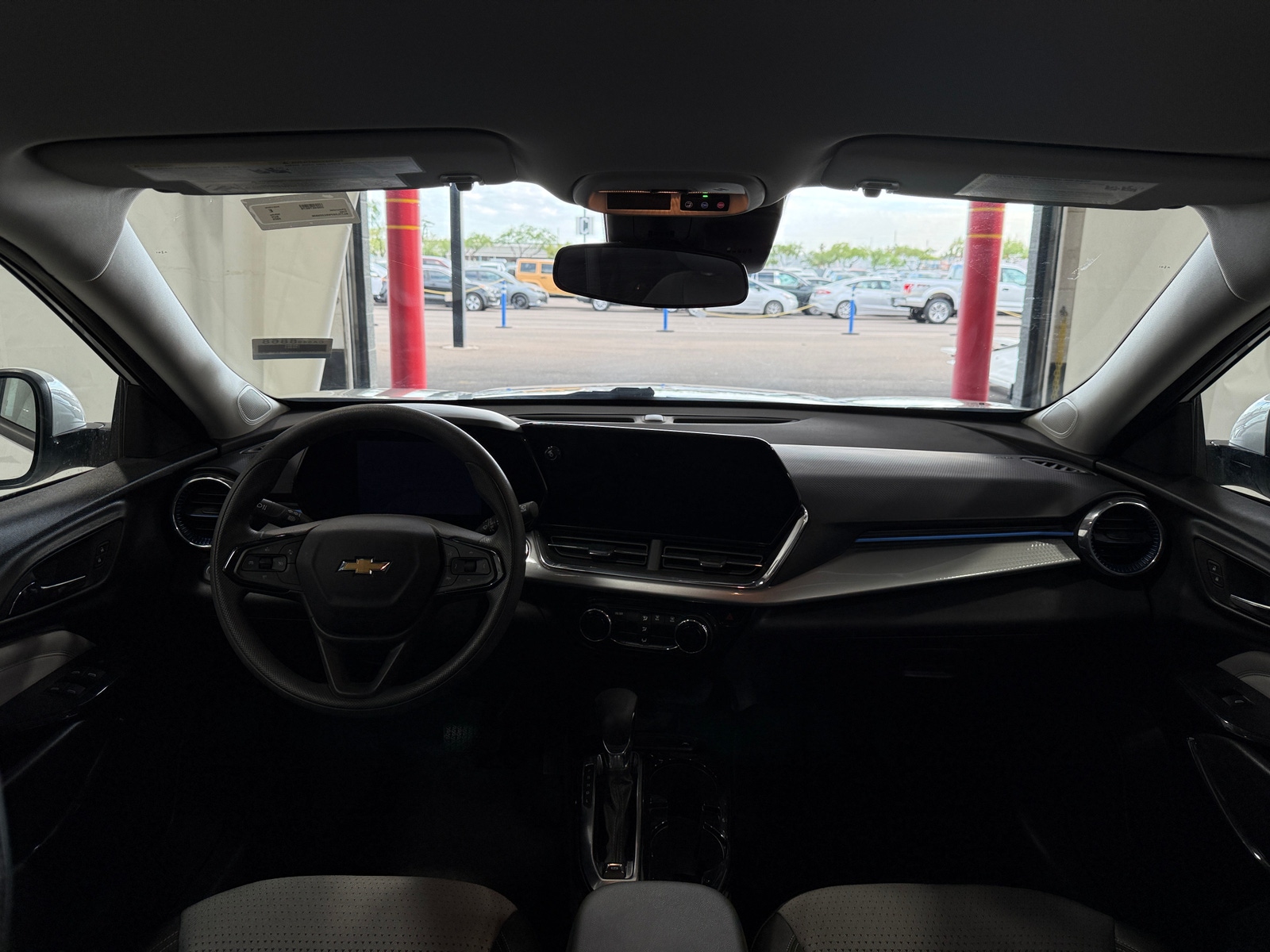 Thumbnail: 2025 Chevrolet Trax - 3