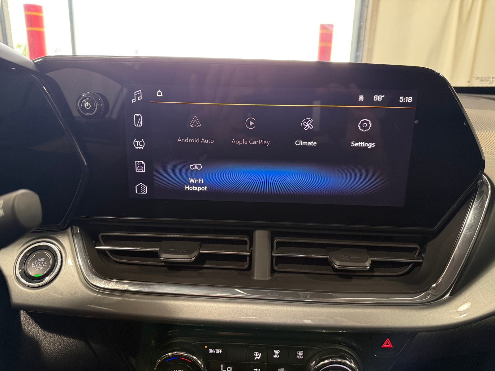 Thumbnail: 2025 Chevrolet Trax - 4