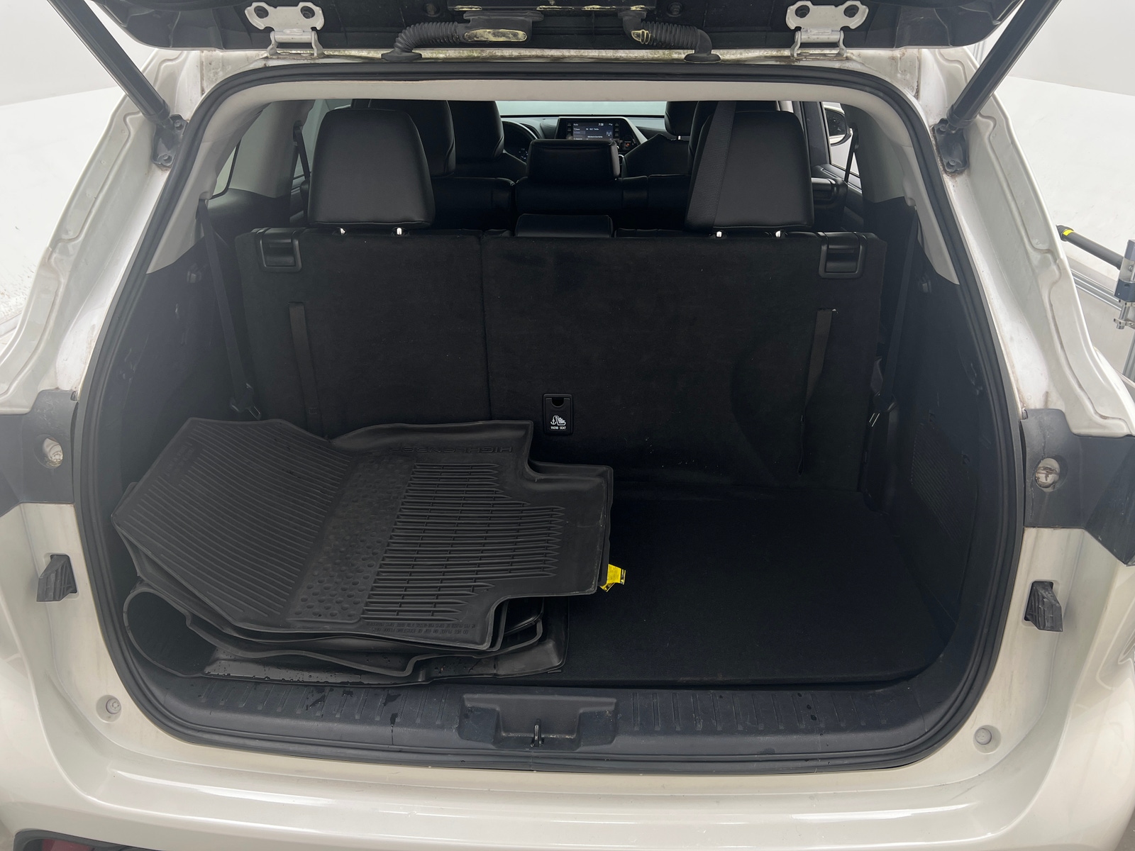 Thumbnail: 2021 Toyota Highlander - 6