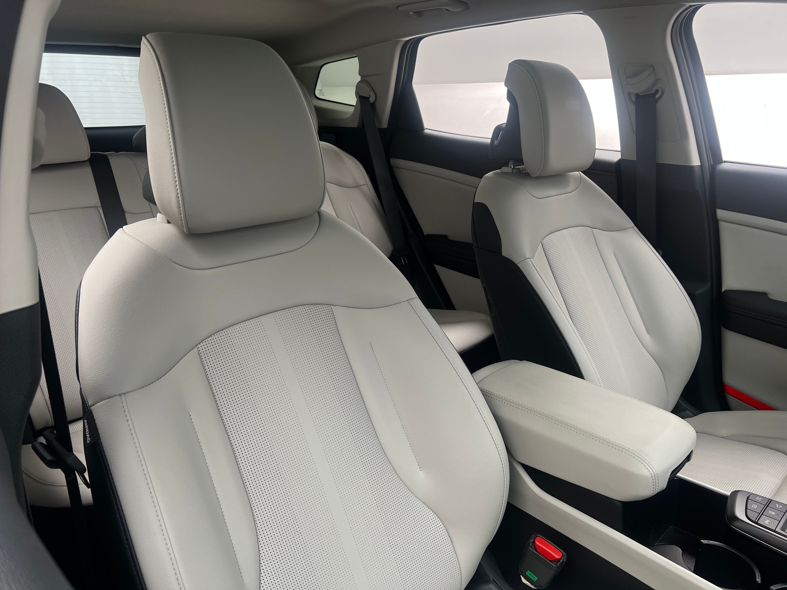 Thumbnail: 2026 Kia Sportage - 2