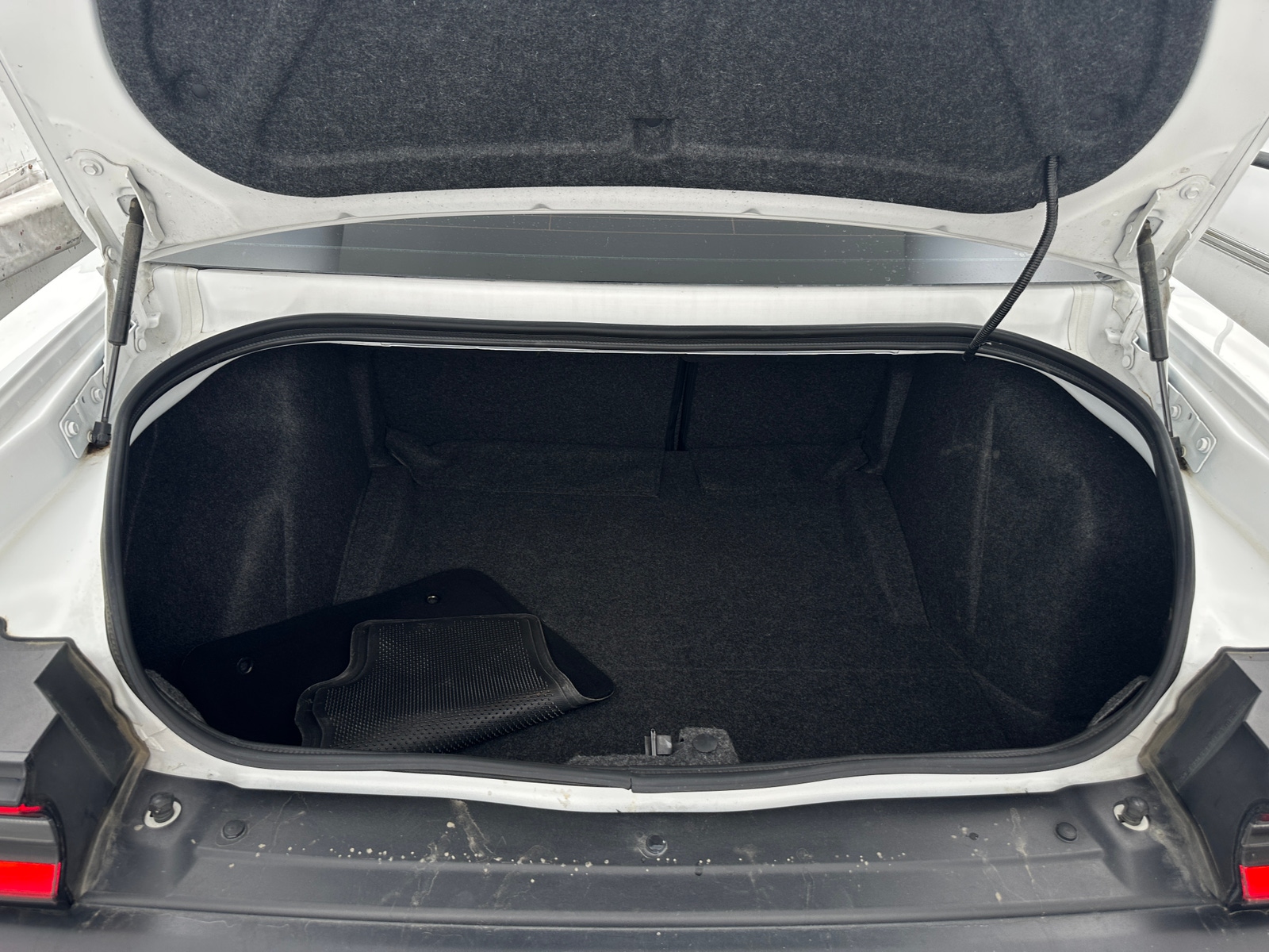 Thumbnail: 2020 Dodge Challenger - 5