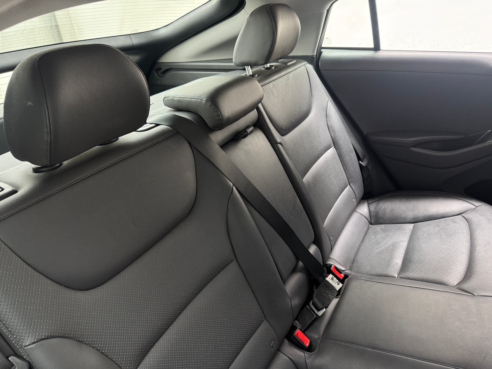 Thumbnail: 2020 Hyundai Ioniq - 5