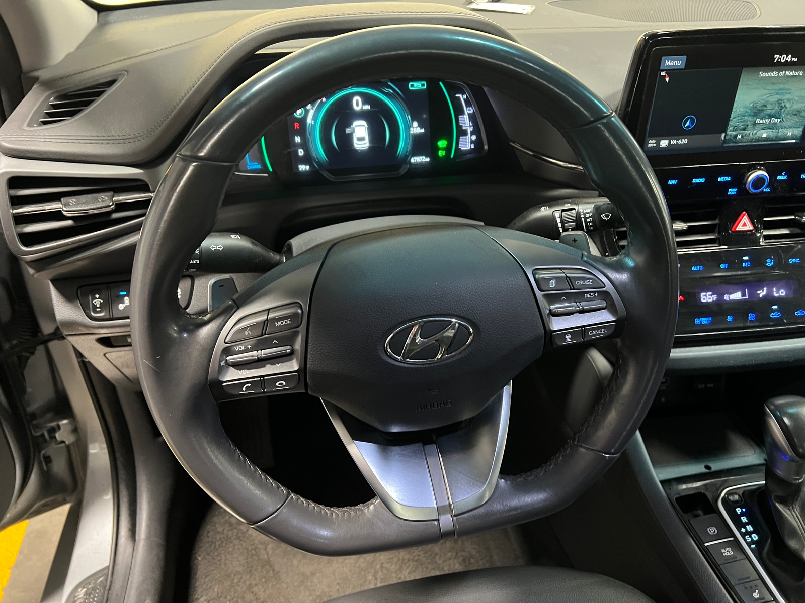 Thumbnail: 2020 Hyundai Ioniq - 4