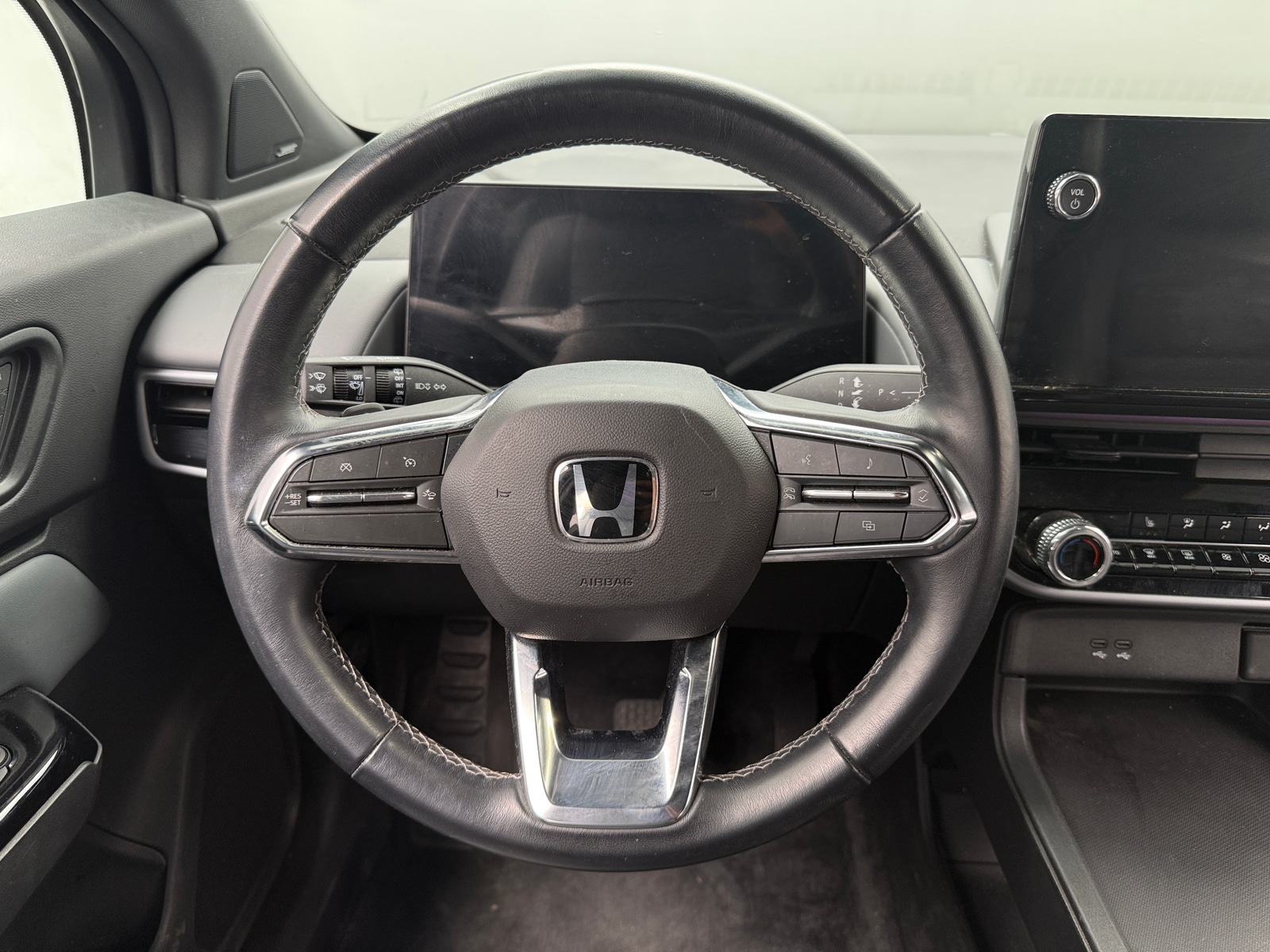 Thumbnail: 2024 Honda Prologue - 4