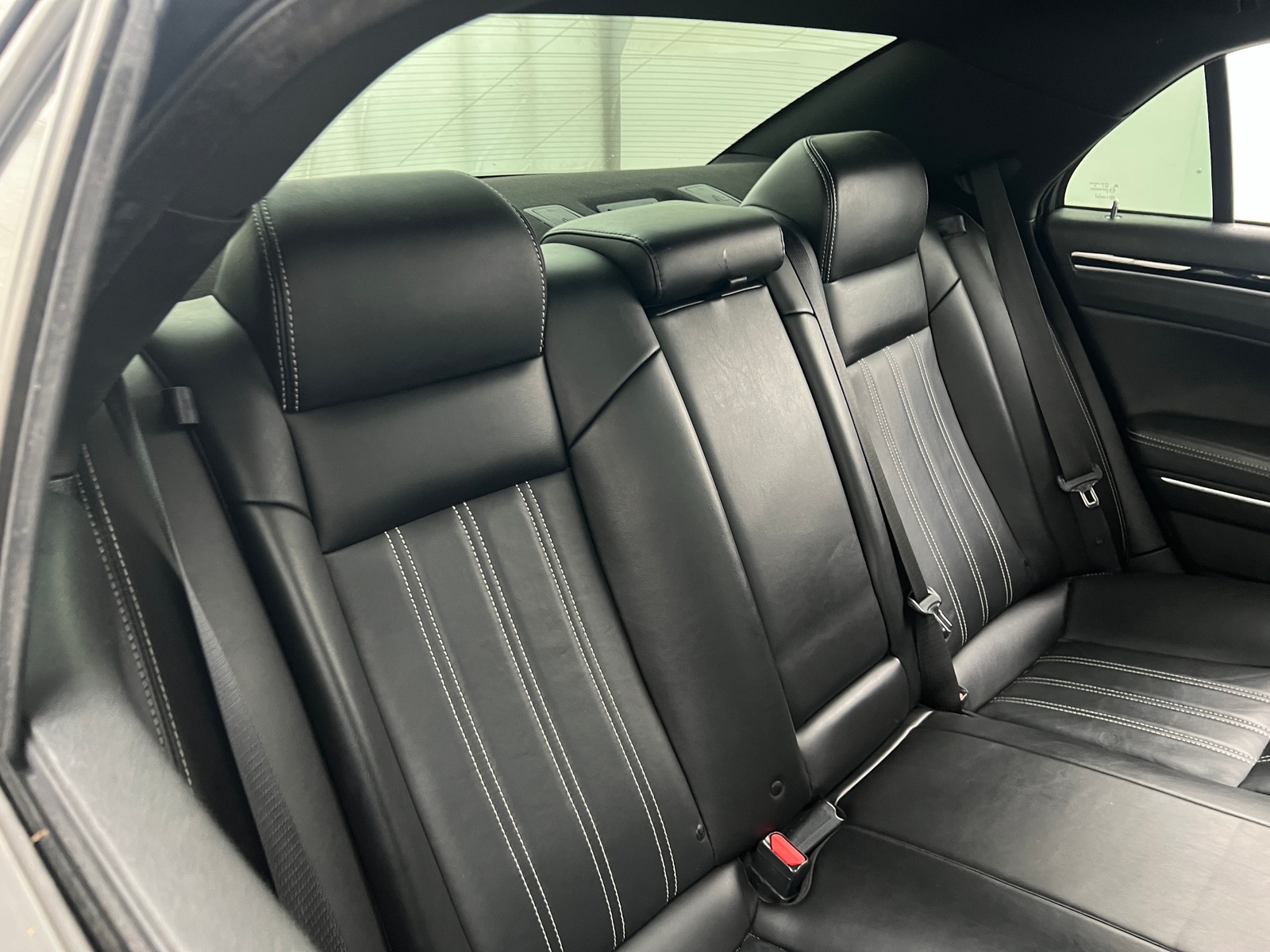 Thumbnail: 2023 Chrysler 300 - 5