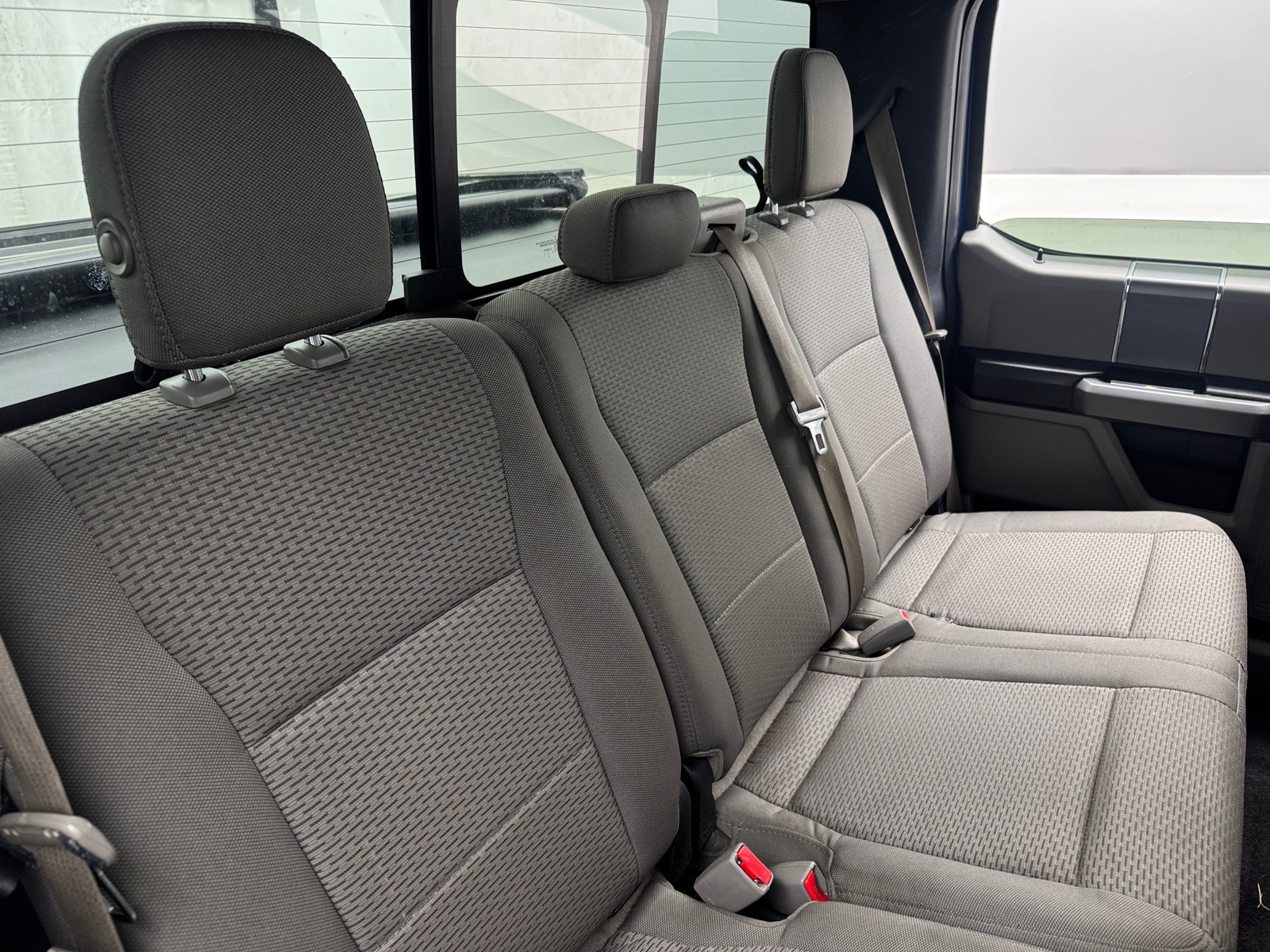 Thumbnail: 2015 Ford Econoline - 6