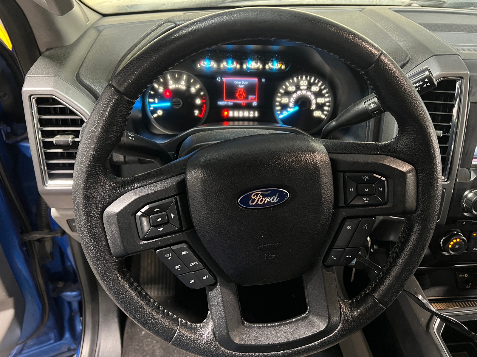 Thumbnail: 2015 Ford Econoline - 5