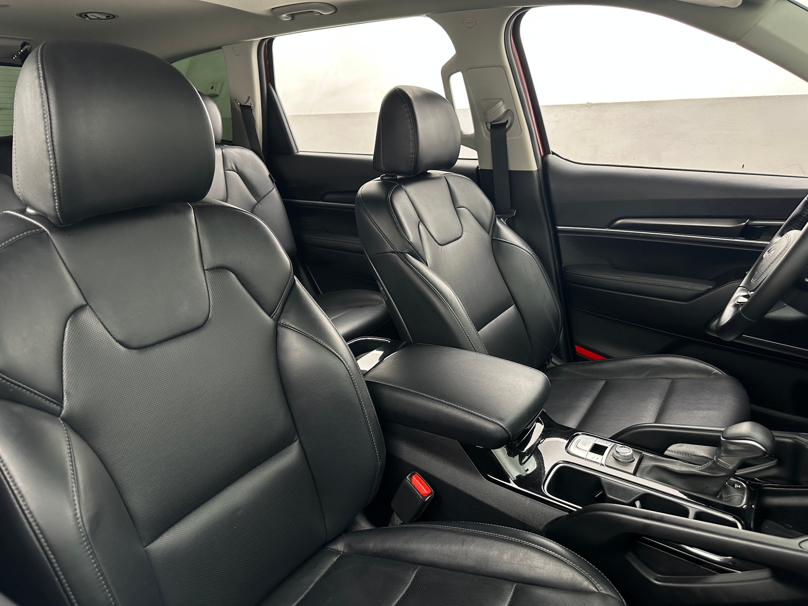 Thumbnail: 2023 Kia Telluride - 2