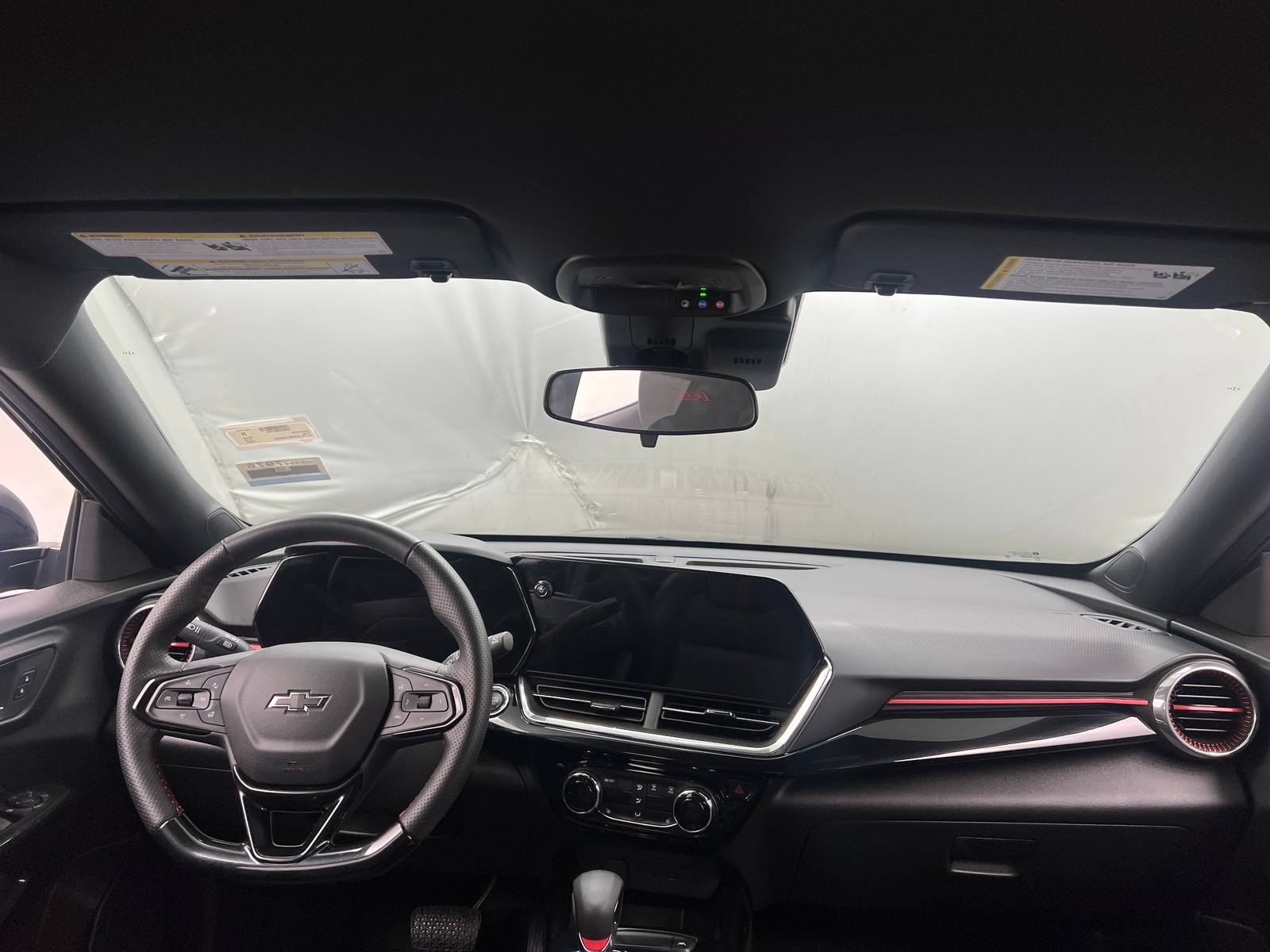 Thumbnail: 2025 Chevrolet Trax - 2