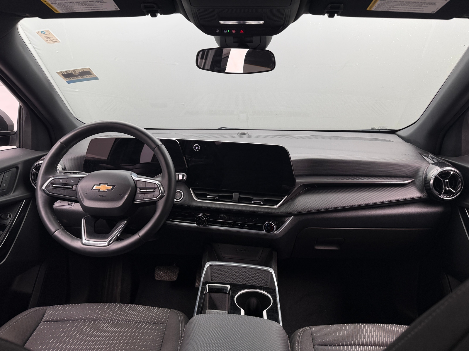 Thumbnail: 2025 Chevrolet Equinox - 3