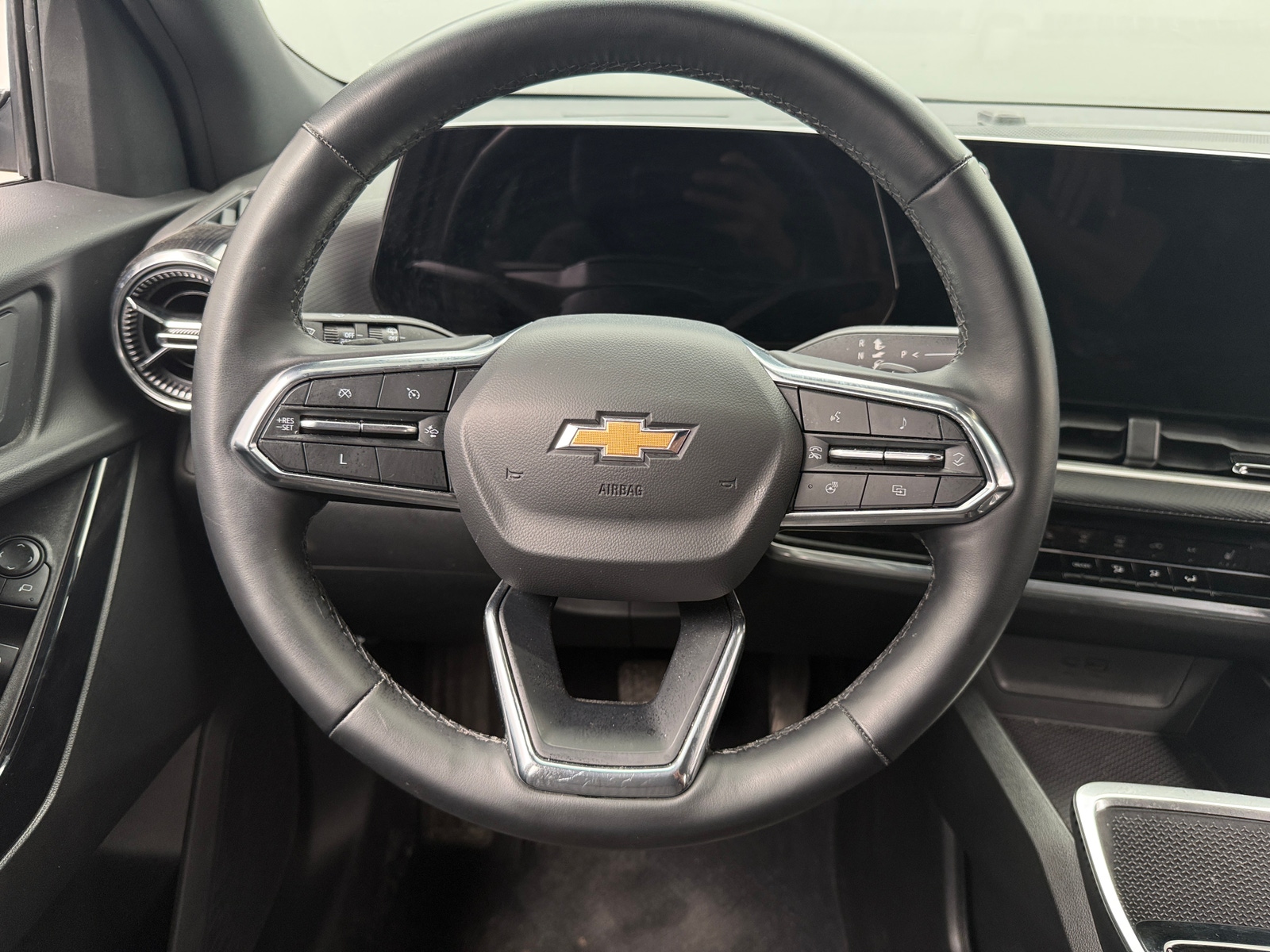 Thumbnail: 2025 Chevrolet Equinox - 5