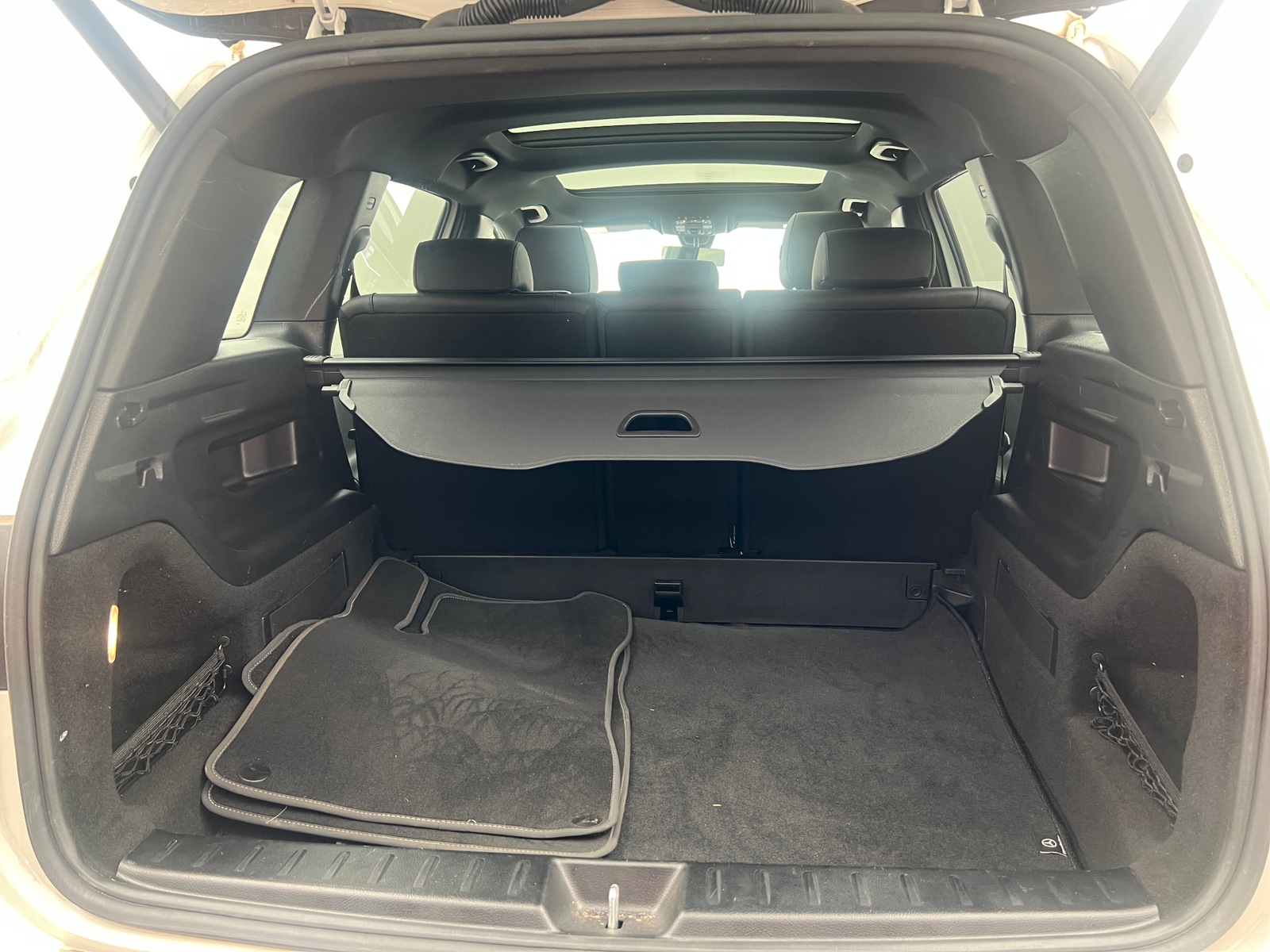 Thumbnail: 2023 Mercedes-Benz GLB - 6