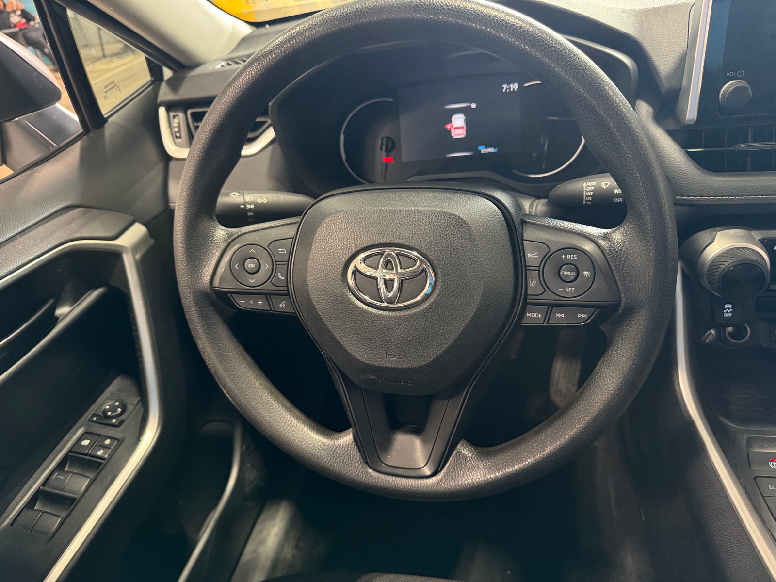 Thumbnail: 2023 Toyota RAV4 - 5