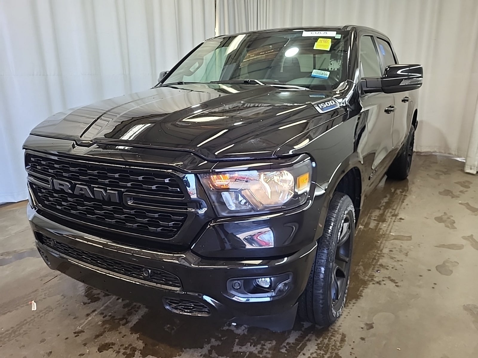 2023 Ram 1500 Big Horn 4x4 Crew Cab 5'7" Box
