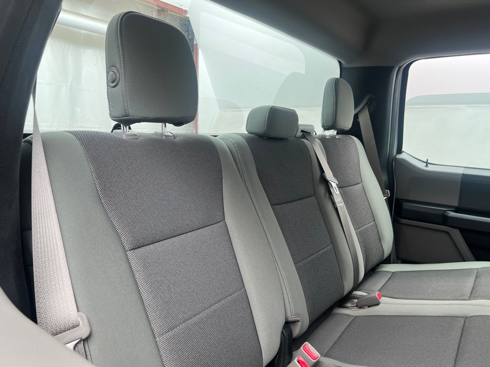 Thumbnail: 2017 Ford Econoline - 6