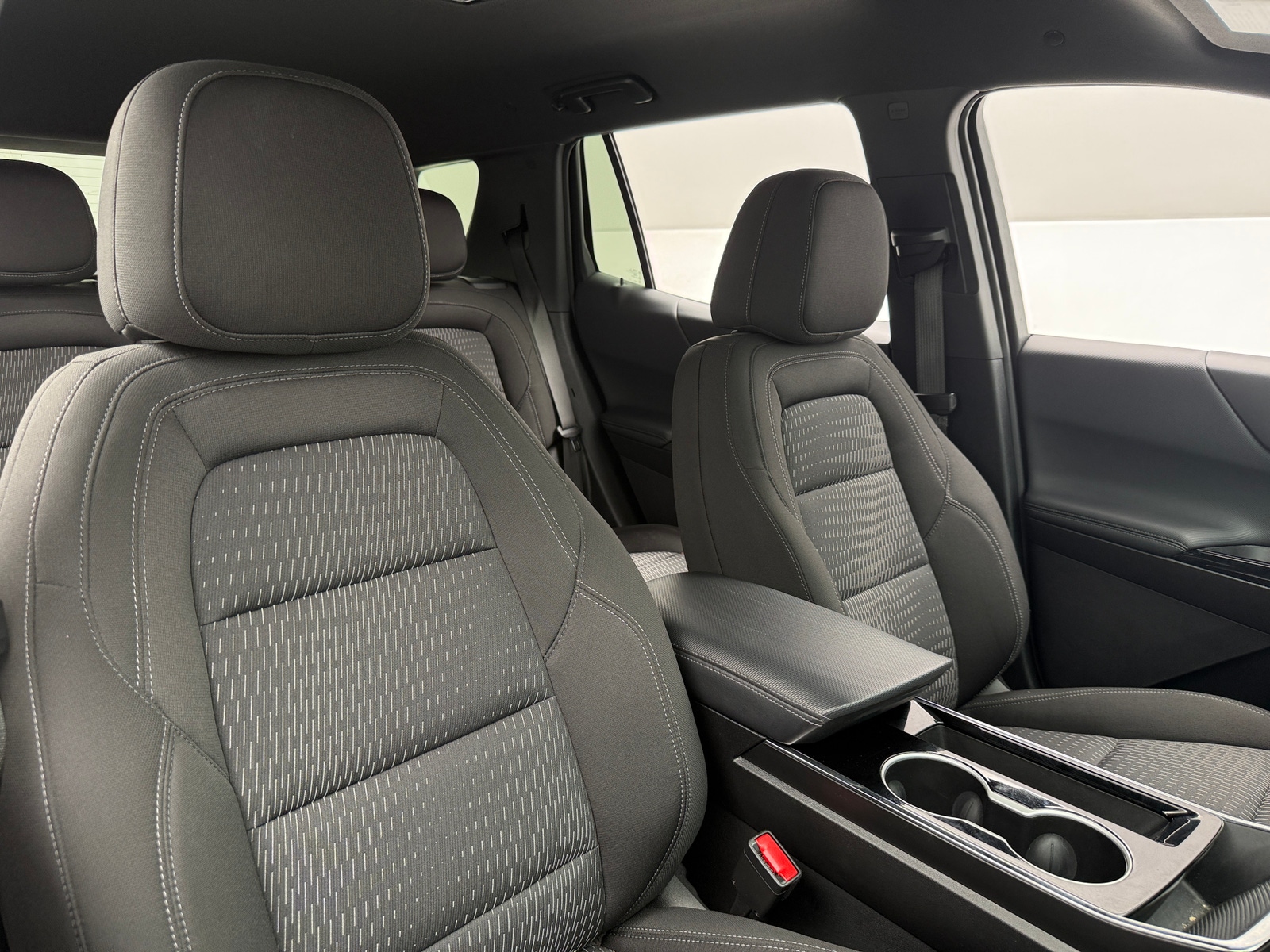 Thumbnail: 2025 Chevrolet Equinox - 2