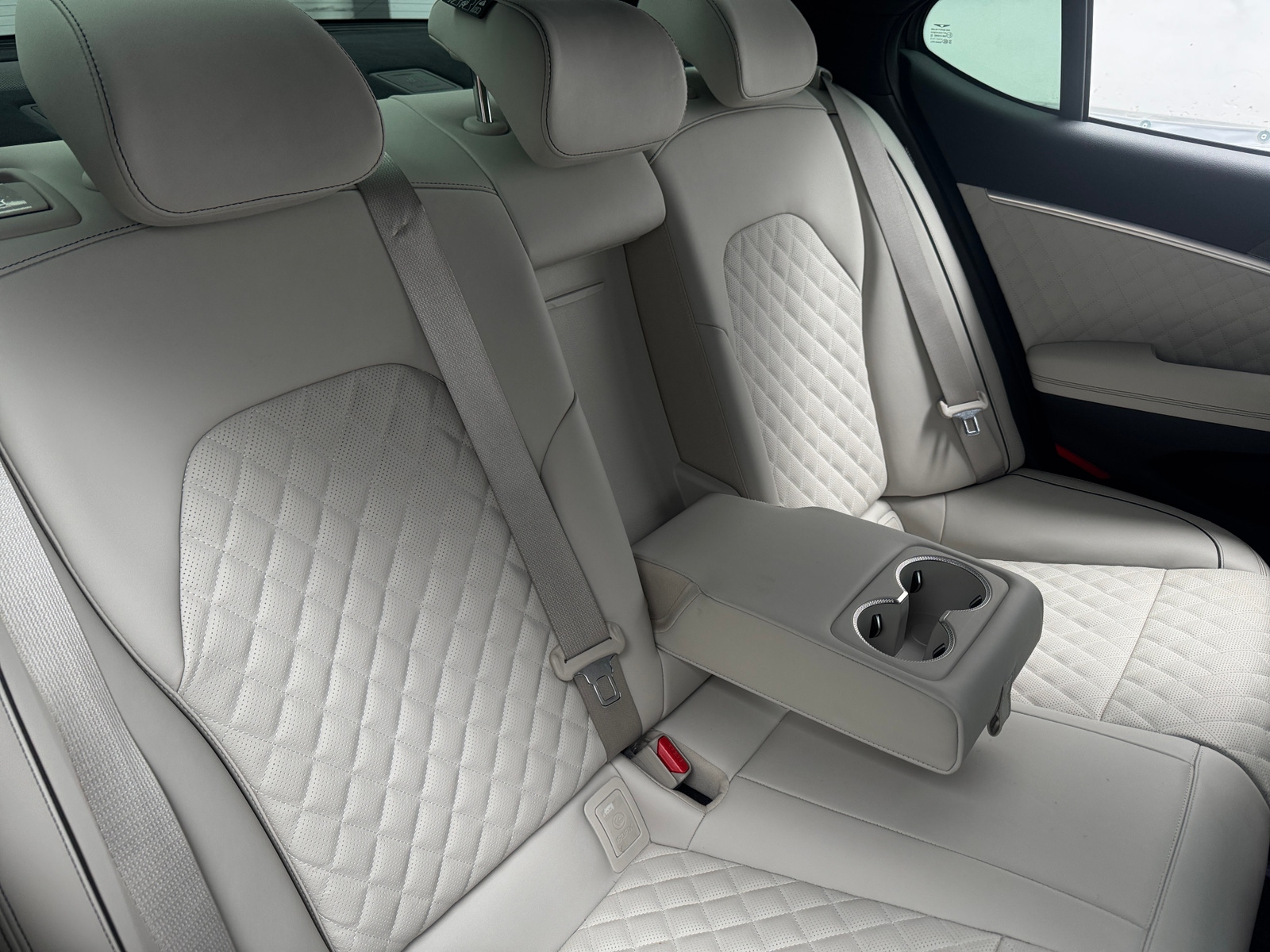 Thumbnail: 2024 Genesis G70 - 5